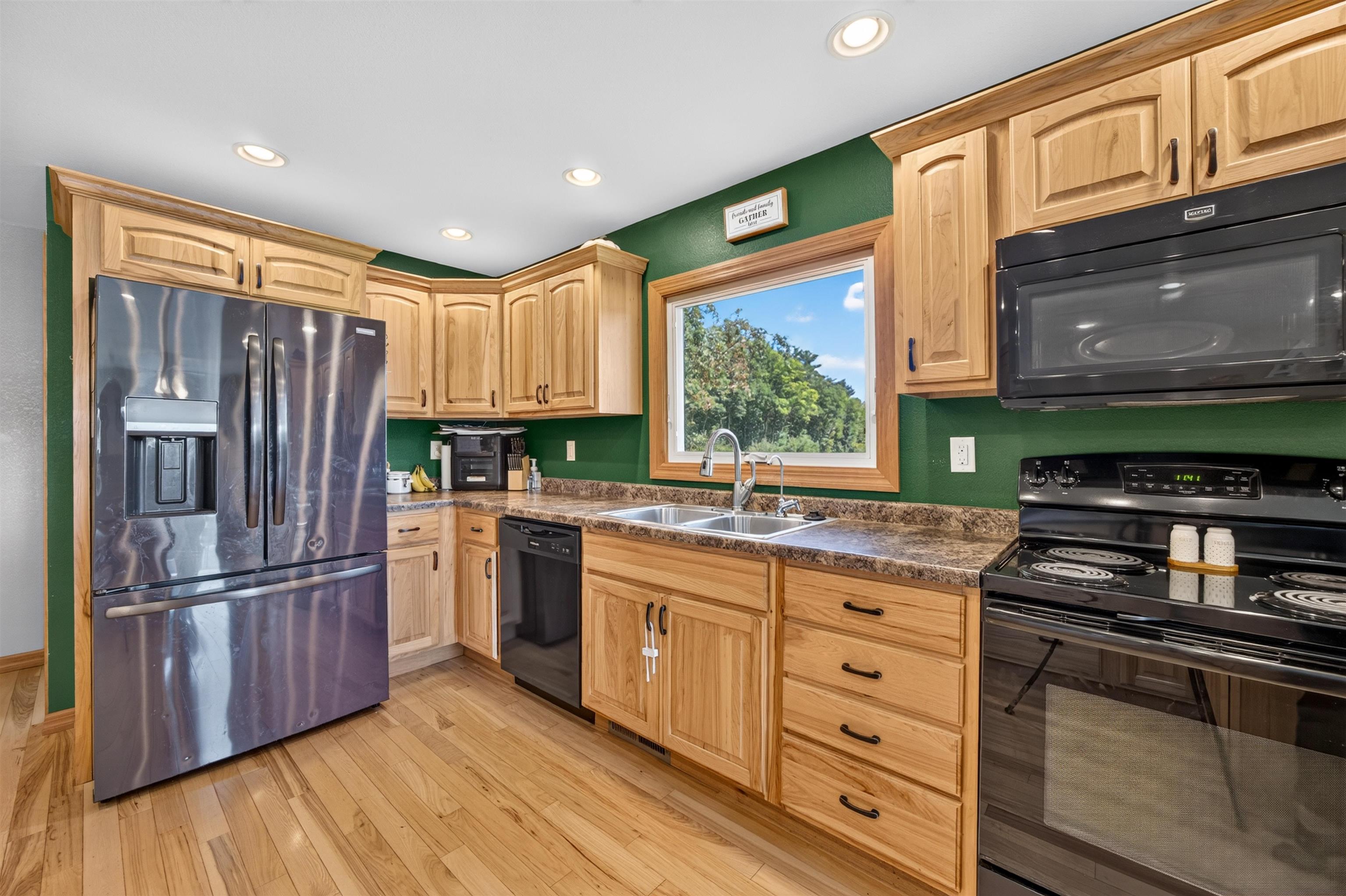 4461 COUNTY ROAD Q, Wisconsin Rapids, Wisconsin 54495, 4 Bedrooms Bedrooms, ,2 BathroomsBathrooms,Residential,For Sale,4461 COUNTY ROAD Q,22604524