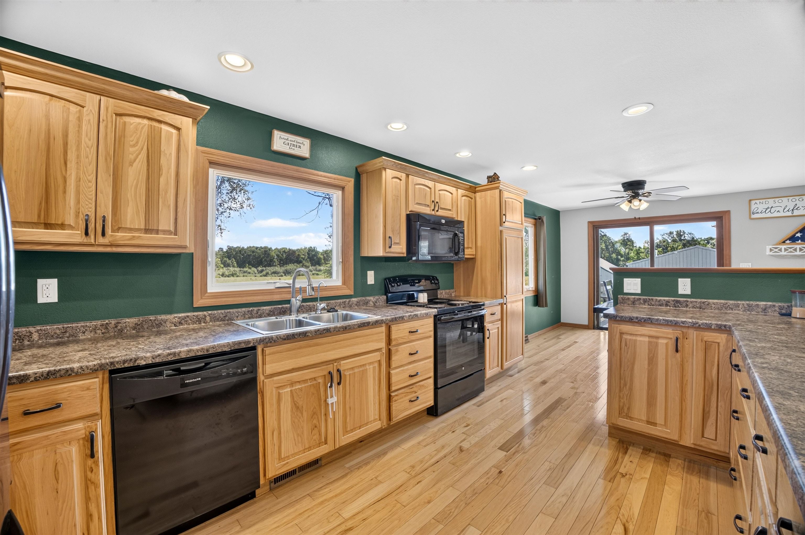 4461 COUNTY ROAD Q, Wisconsin Rapids, Wisconsin 54495, 4 Bedrooms Bedrooms, ,2 BathroomsBathrooms,Residential,For Sale,4461 COUNTY ROAD Q,22604524
