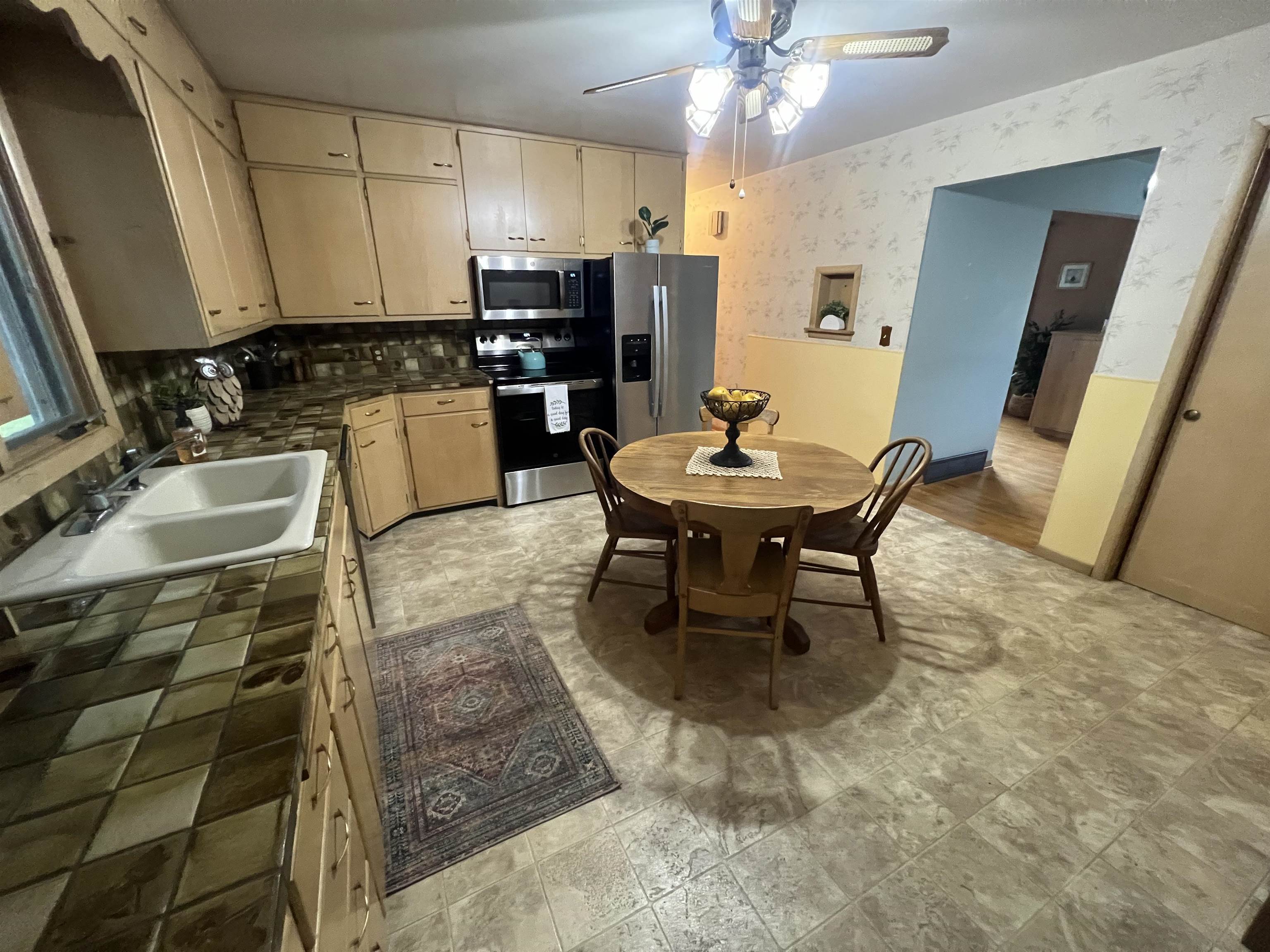 806 10TH STREET, Mosinee, Wisconsin 54455, 3 Bedrooms Bedrooms, ,1 BathroomBathrooms,Residential,For Sale,806 10TH STREET,22604525