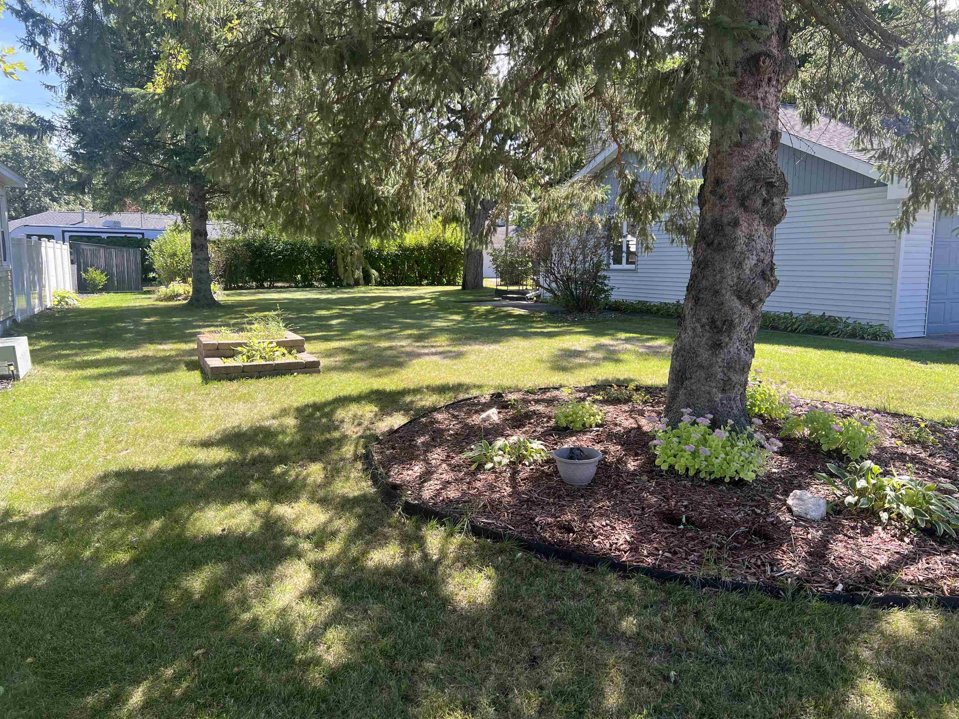 806 10TH STREET, Mosinee, Wisconsin 54455, 3 Bedrooms Bedrooms, ,1 BathroomBathrooms,Residential,For Sale,806 10TH STREET,22604525