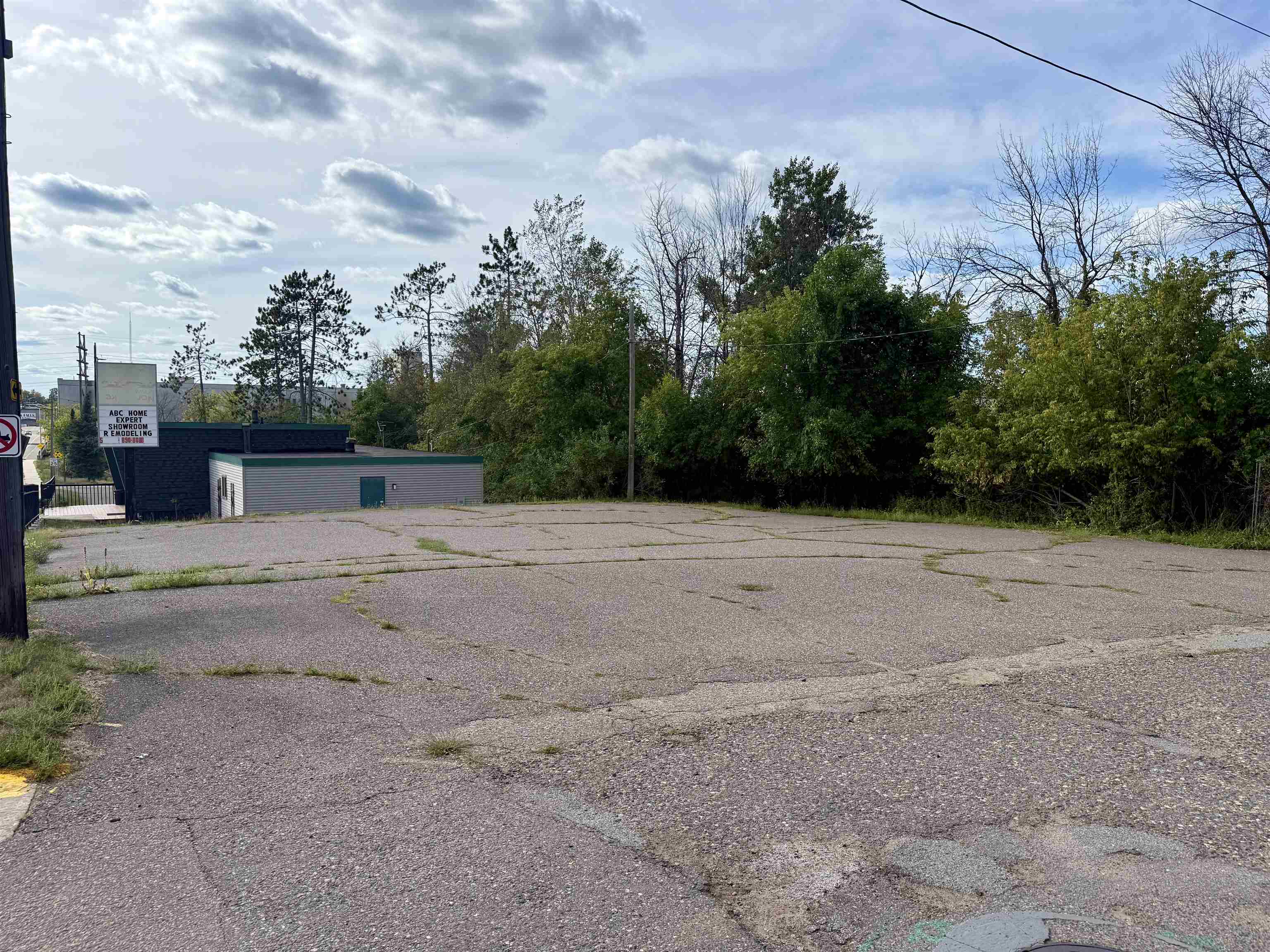 500 BIRCH STREET, Park Falls, Wisconsin 54452, ,Commercial/industrial,For Sale,500 BIRCH STREET,22604527