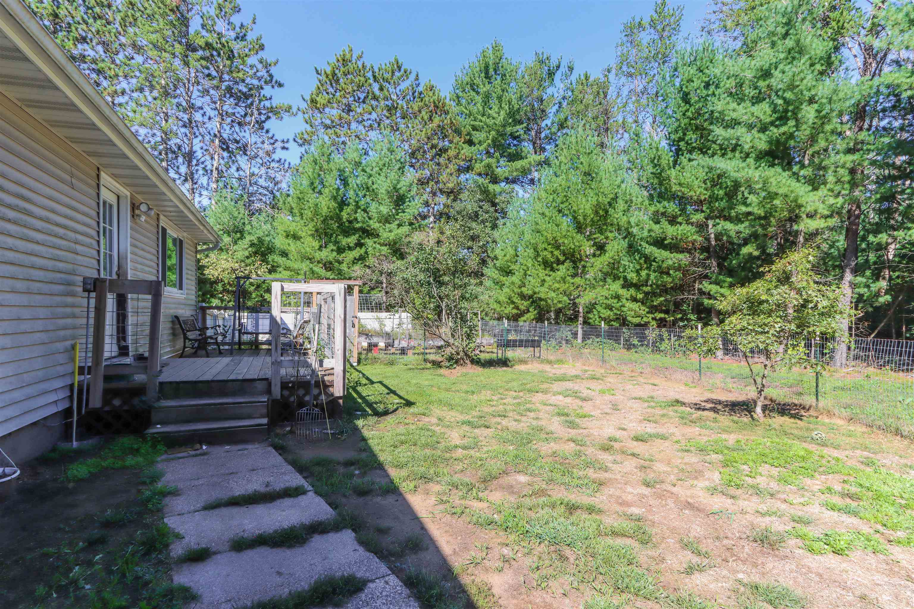 8610 LAKE ROAD, Wisconsin Rapids, Wisconsin 54494, 3 Bedrooms Bedrooms, ,2 BathroomsBathrooms,Residential,For Sale,8610 LAKE ROAD,22604532