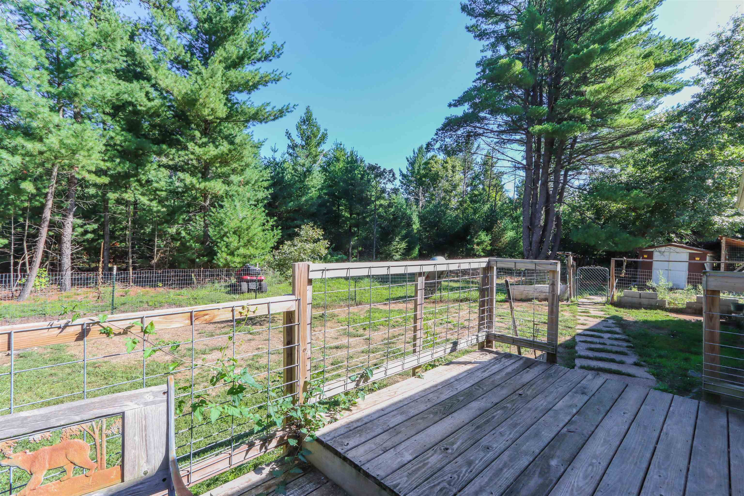 8610 LAKE ROAD, Wisconsin Rapids, Wisconsin 54494, 3 Bedrooms Bedrooms, ,2 BathroomsBathrooms,Residential,For Sale,8610 LAKE ROAD,22604532