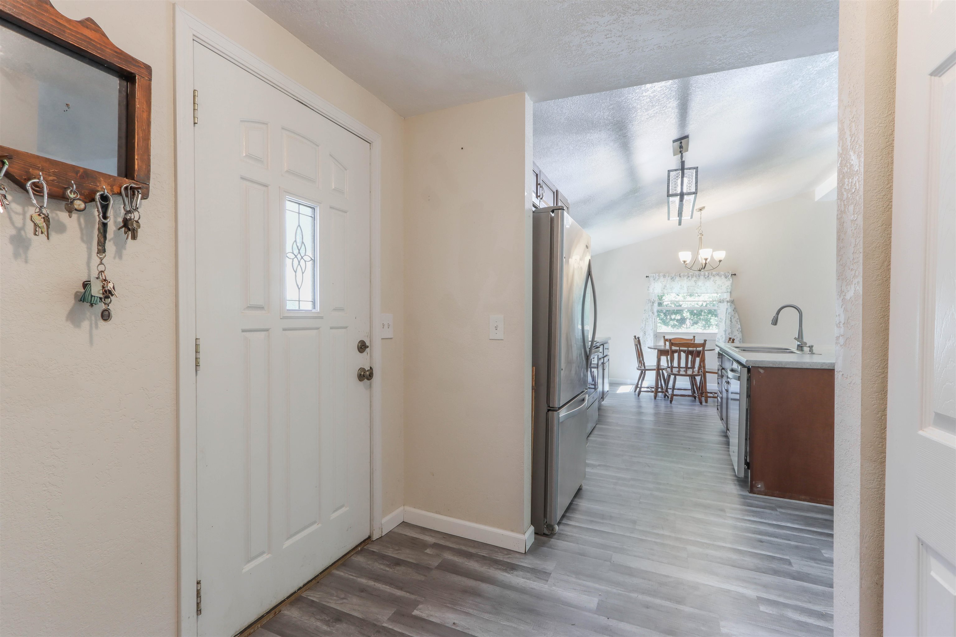 8610 LAKE ROAD, Wisconsin Rapids, Wisconsin 54494, 3 Bedrooms Bedrooms, ,2 BathroomsBathrooms,Residential,For Sale,8610 LAKE ROAD,22604532