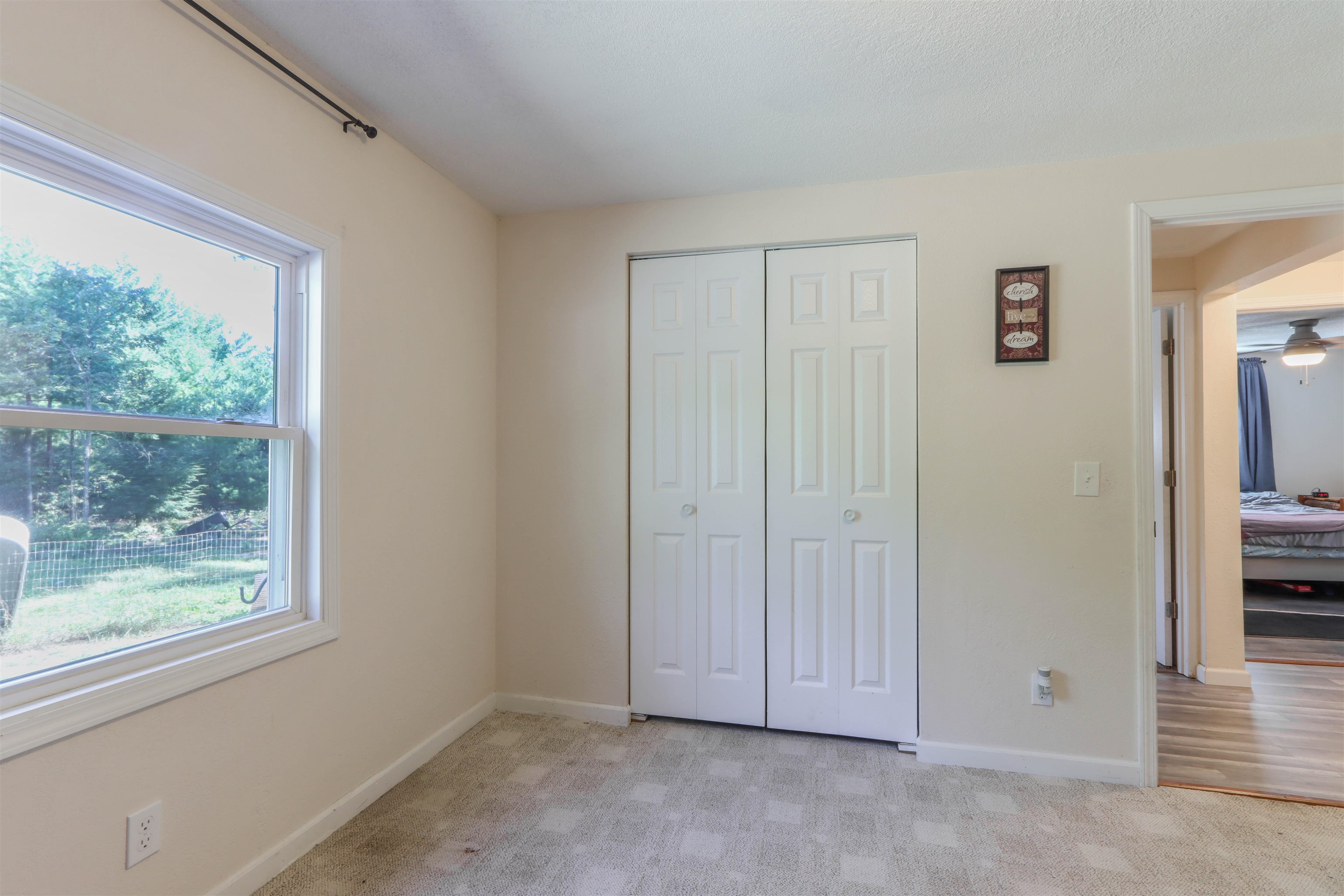 8610 LAKE ROAD, Wisconsin Rapids, Wisconsin 54494, 3 Bedrooms Bedrooms, ,2 BathroomsBathrooms,Residential,For Sale,8610 LAKE ROAD,22604532