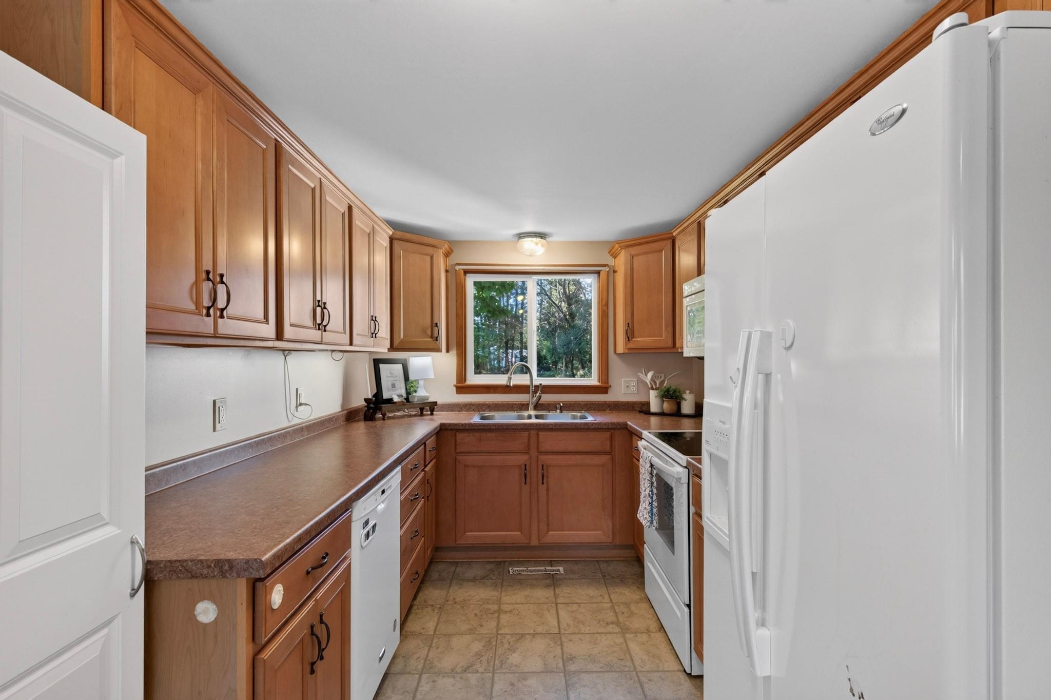 5811 WAZEECHA AVENUE, Wisconsin Rapids, Wisconsin 54494, 3 Bedrooms Bedrooms, ,1 BathroomBathrooms,Residential,For Sale,5811 WAZEECHA AVENUE,22604537