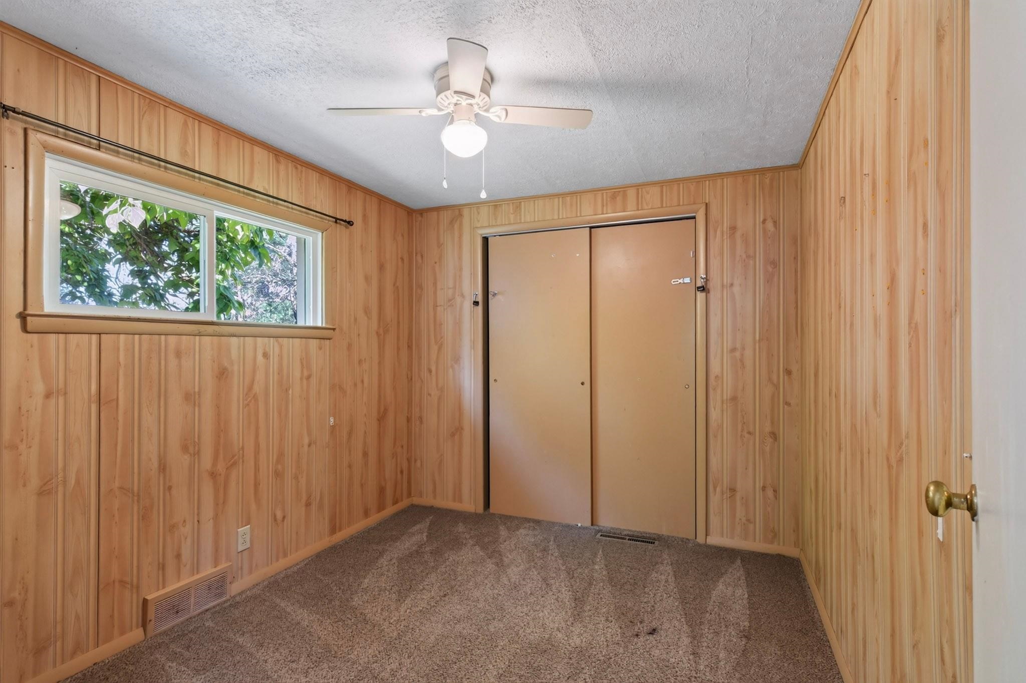 5811 WAZEECHA AVENUE, Wisconsin Rapids, Wisconsin 54494, 3 Bedrooms Bedrooms, ,1 BathroomBathrooms,Residential,For Sale,5811 WAZEECHA AVENUE,22604537