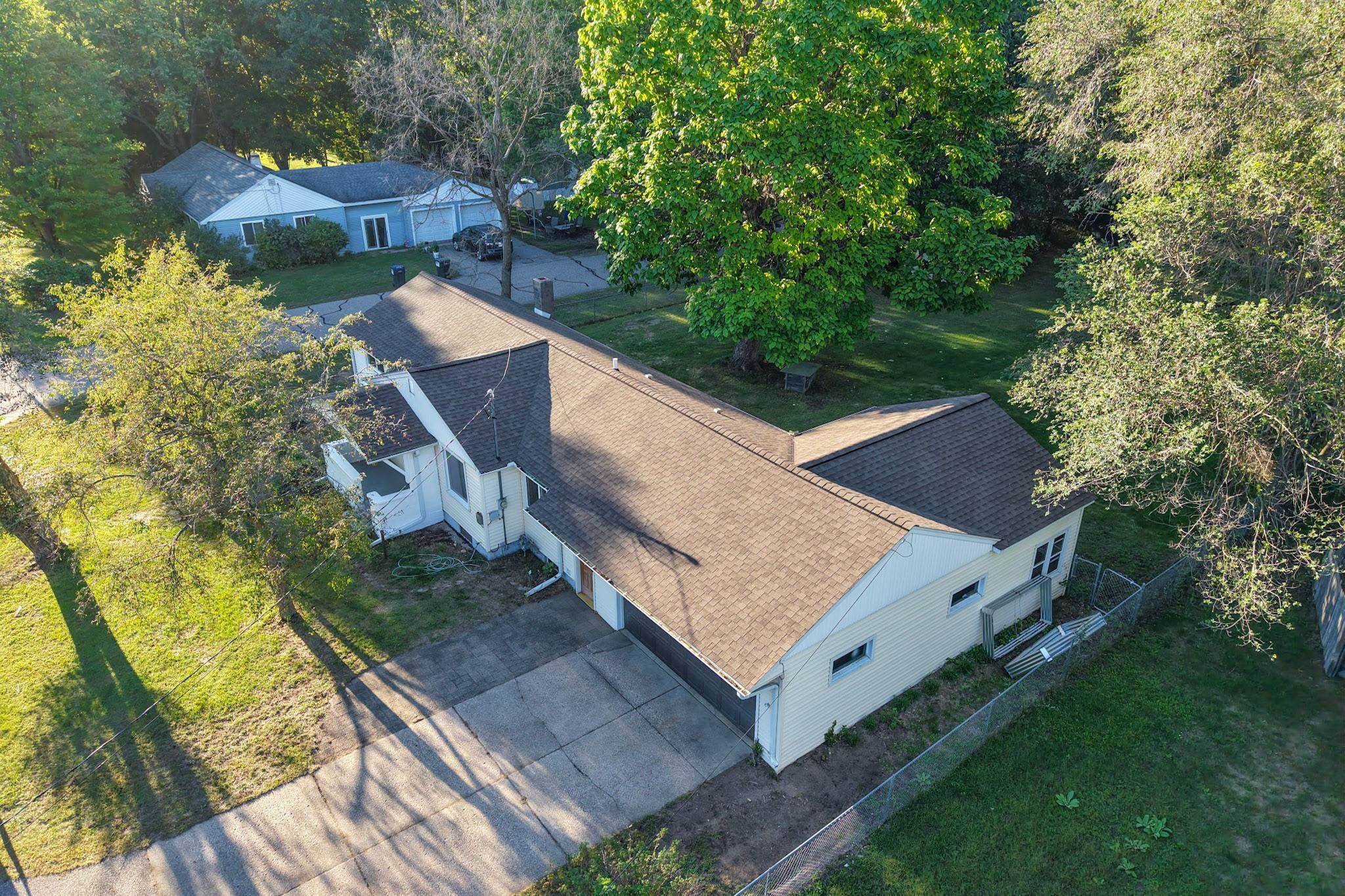 5811 WAZEECHA AVENUE, Wisconsin Rapids, Wisconsin 54494, 3 Bedrooms Bedrooms, ,1 BathroomBathrooms,Residential,For Sale,5811 WAZEECHA AVENUE,22604537