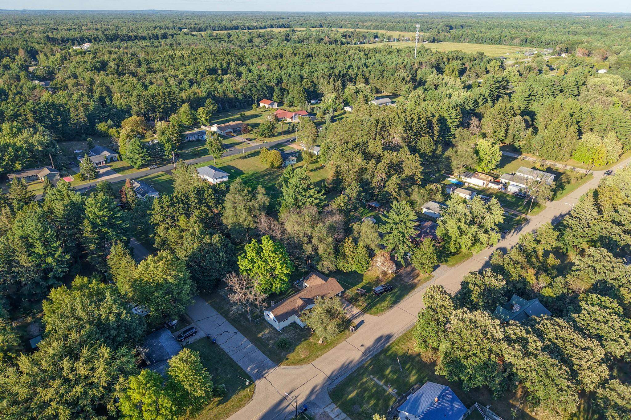 5811 WAZEECHA AVENUE, Wisconsin Rapids, Wisconsin 54494, 3 Bedrooms Bedrooms, ,1 BathroomBathrooms,Residential,For Sale,5811 WAZEECHA AVENUE,22604537