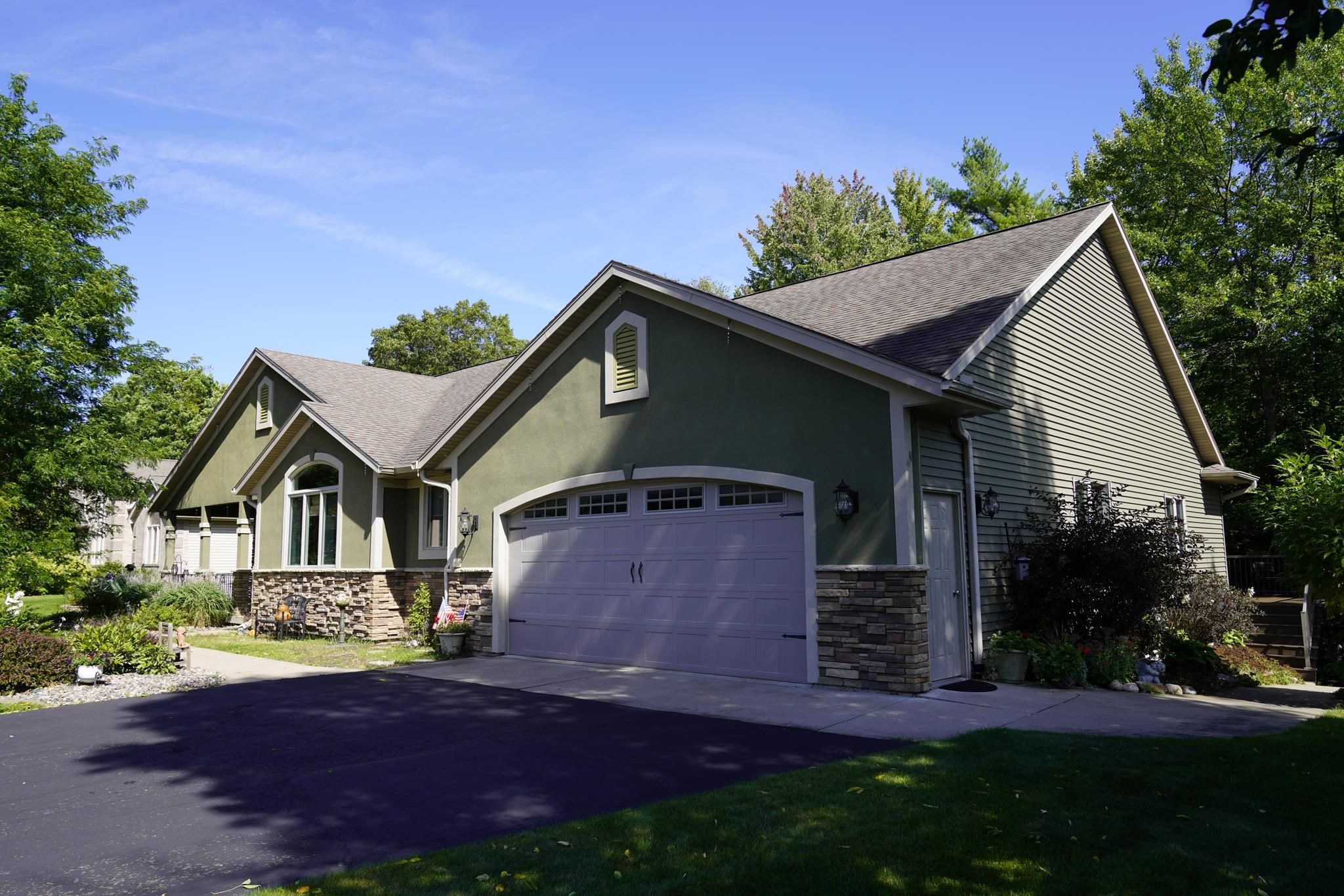 8407 WINDSOR DRIVE, Weston, Wisconsin 54476, 4 Bedrooms Bedrooms, ,3 BathroomsBathrooms,Residential,For Sale,8407 WINDSOR DRIVE,22604541