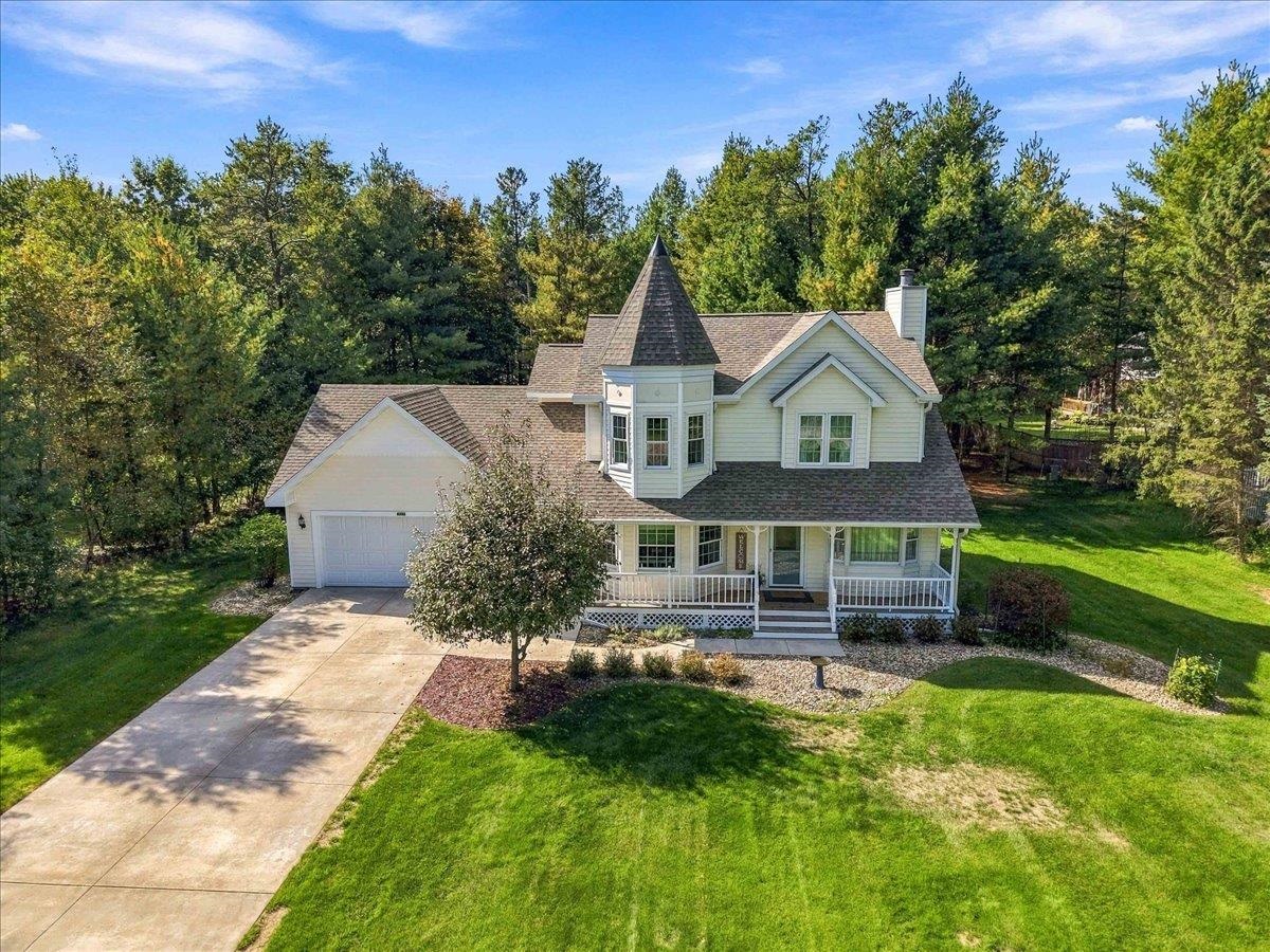 6020 W VALLEY COURT, Wisconsin Rapids, Wisconsin 54494, 3 Bedrooms Bedrooms, ,2 BathroomsBathrooms,Residential,For Sale,6020 W VALLEY COURT,22604544