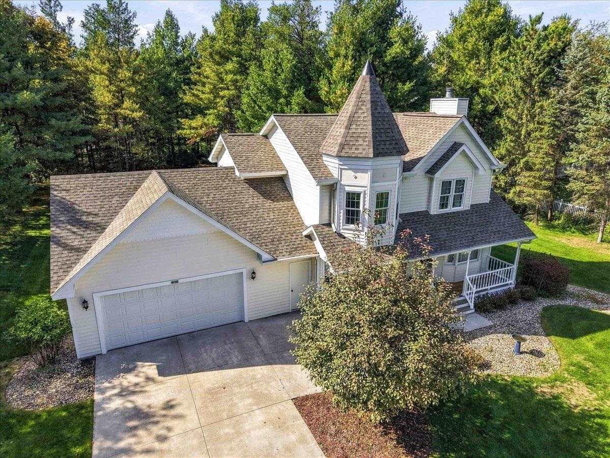 6020 W VALLEY COURT, Wisconsin Rapids, Wisconsin 54494, 3 Bedrooms Bedrooms, ,2 BathroomsBathrooms,Residential,For Sale,6020 W VALLEY COURT,22604544