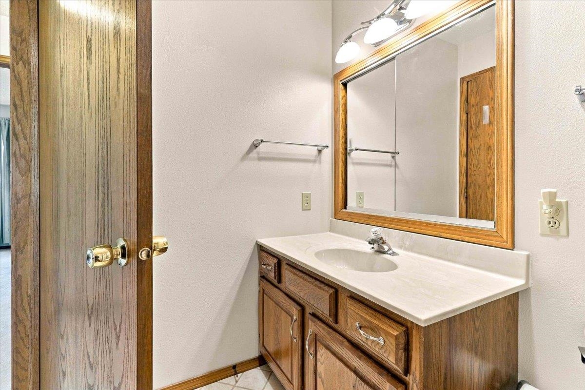 6020 W VALLEY COURT, Wisconsin Rapids, Wisconsin 54494, 3 Bedrooms Bedrooms, ,2 BathroomsBathrooms,Residential,For Sale,6020 W VALLEY COURT,22604544