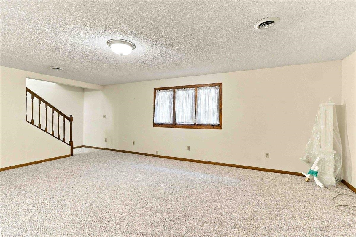 6020 W VALLEY COURT, Wisconsin Rapids, Wisconsin 54494, 3 Bedrooms Bedrooms, ,2 BathroomsBathrooms,Residential,For Sale,6020 W VALLEY COURT,22604544