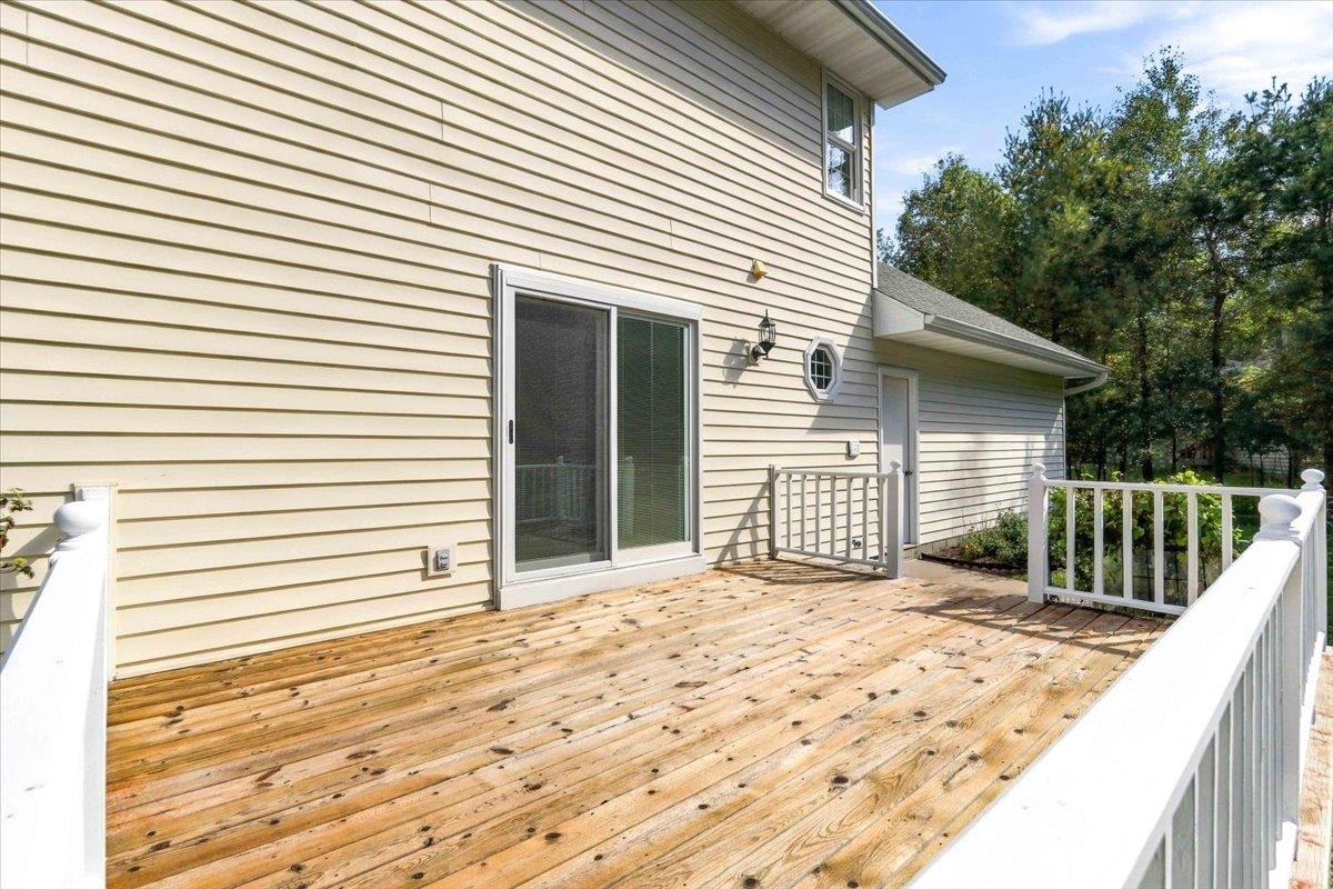 6020 W VALLEY COURT, Wisconsin Rapids, Wisconsin 54494, 3 Bedrooms Bedrooms, ,2 BathroomsBathrooms,Residential,For Sale,6020 W VALLEY COURT,22604544