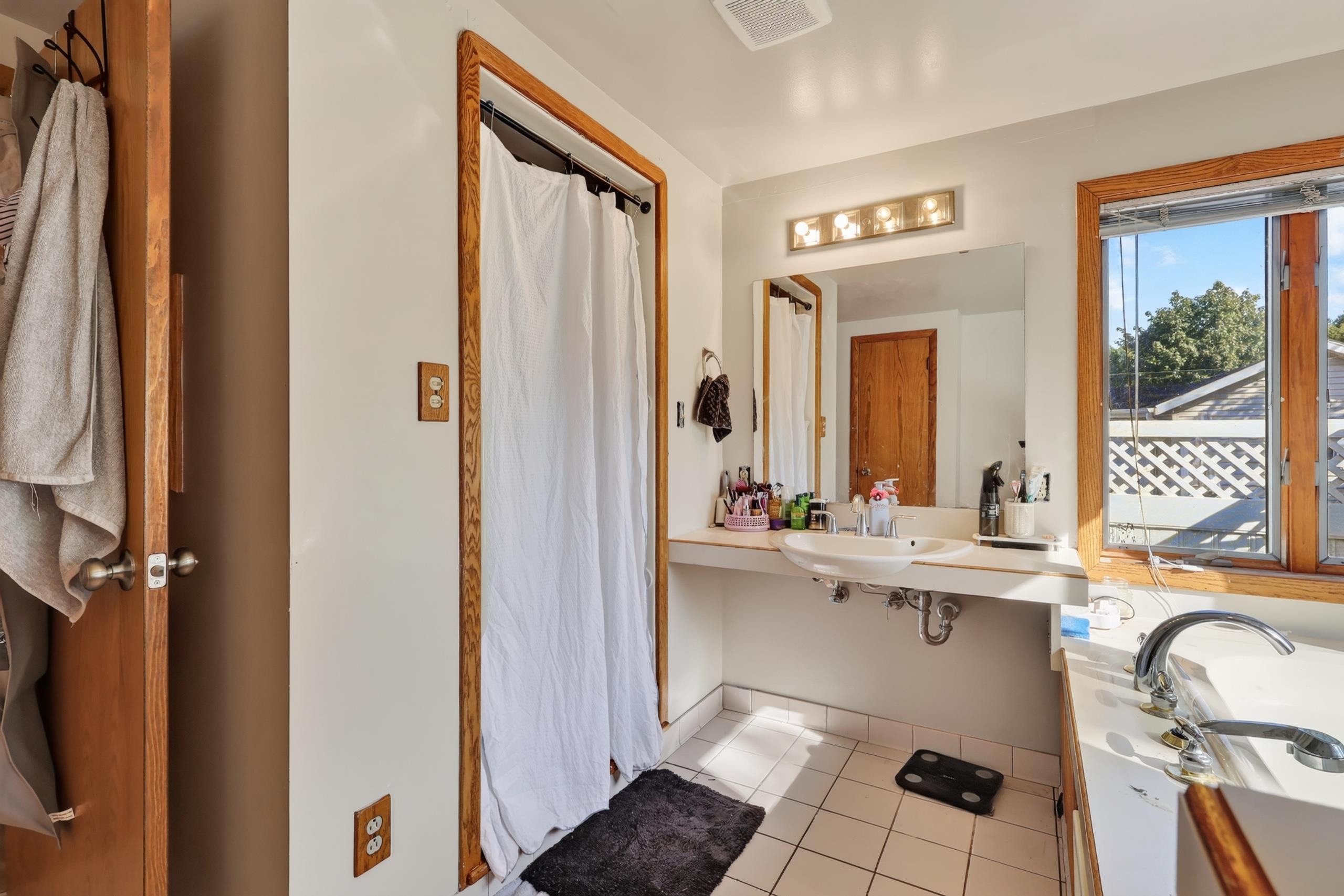 2221 S 1ST STREET, Wisconsin Rapids, Wisconsin 54494, 5 Bedrooms Bedrooms, ,2 BathroomsBathrooms,Residential,For Sale,2221 S 1ST STREET,22604545