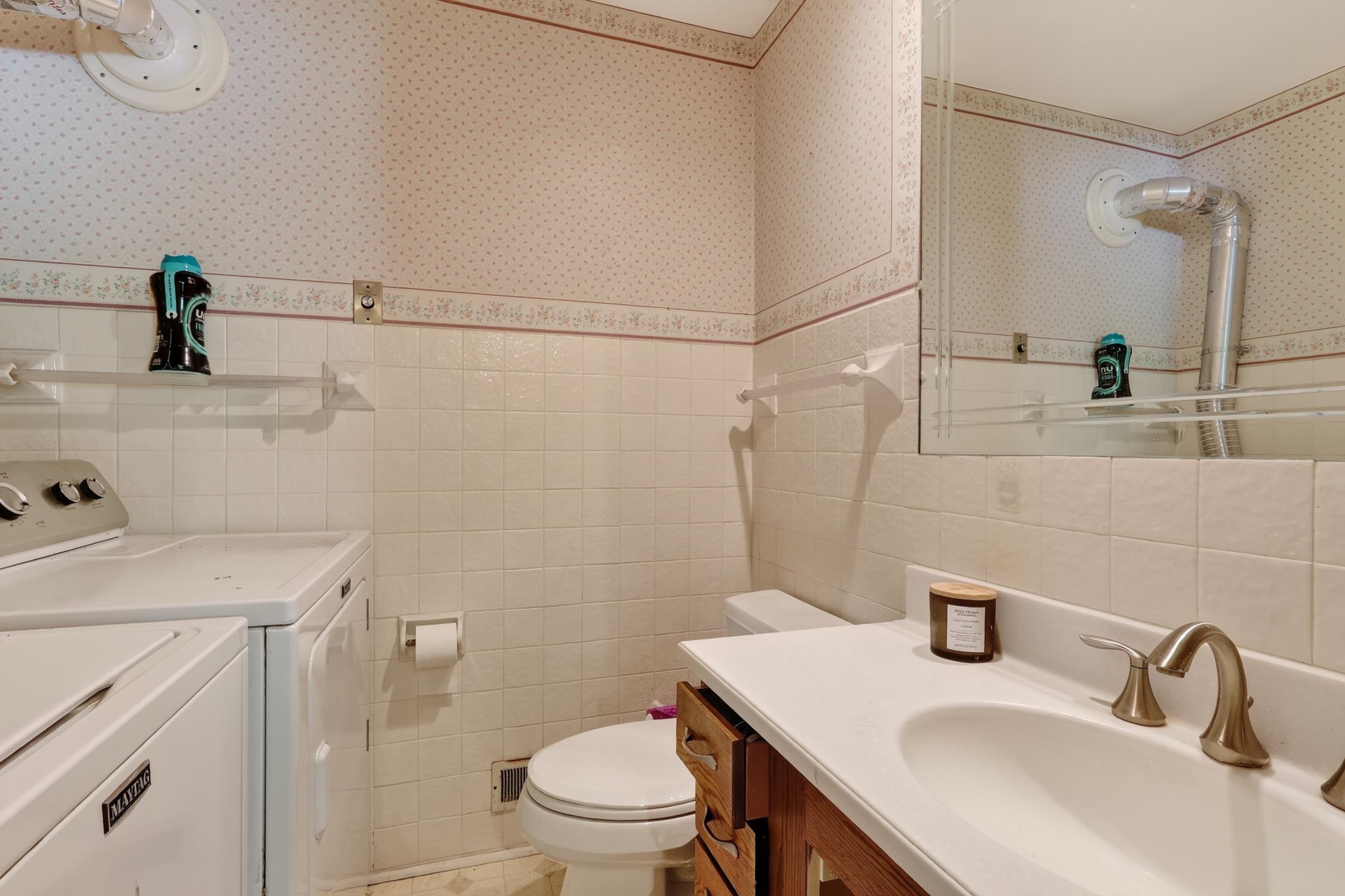 2221 S 1ST STREET, Wisconsin Rapids, Wisconsin 54494, 5 Bedrooms Bedrooms, ,2 BathroomsBathrooms,Residential,For Sale,2221 S 1ST STREET,22604545
