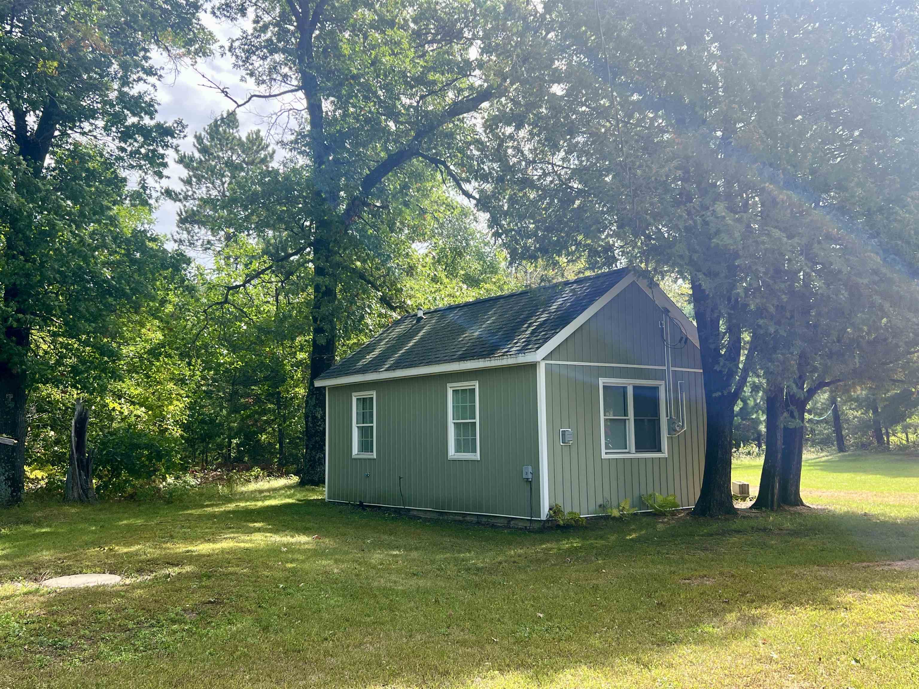 2827 COUNTY ROAD Y, Stevens Point, Wisconsin 54482, 1 Bedroom Bedrooms, ,1 BathroomBathrooms,Residential,For Sale,2827 COUNTY ROAD Y,22604555