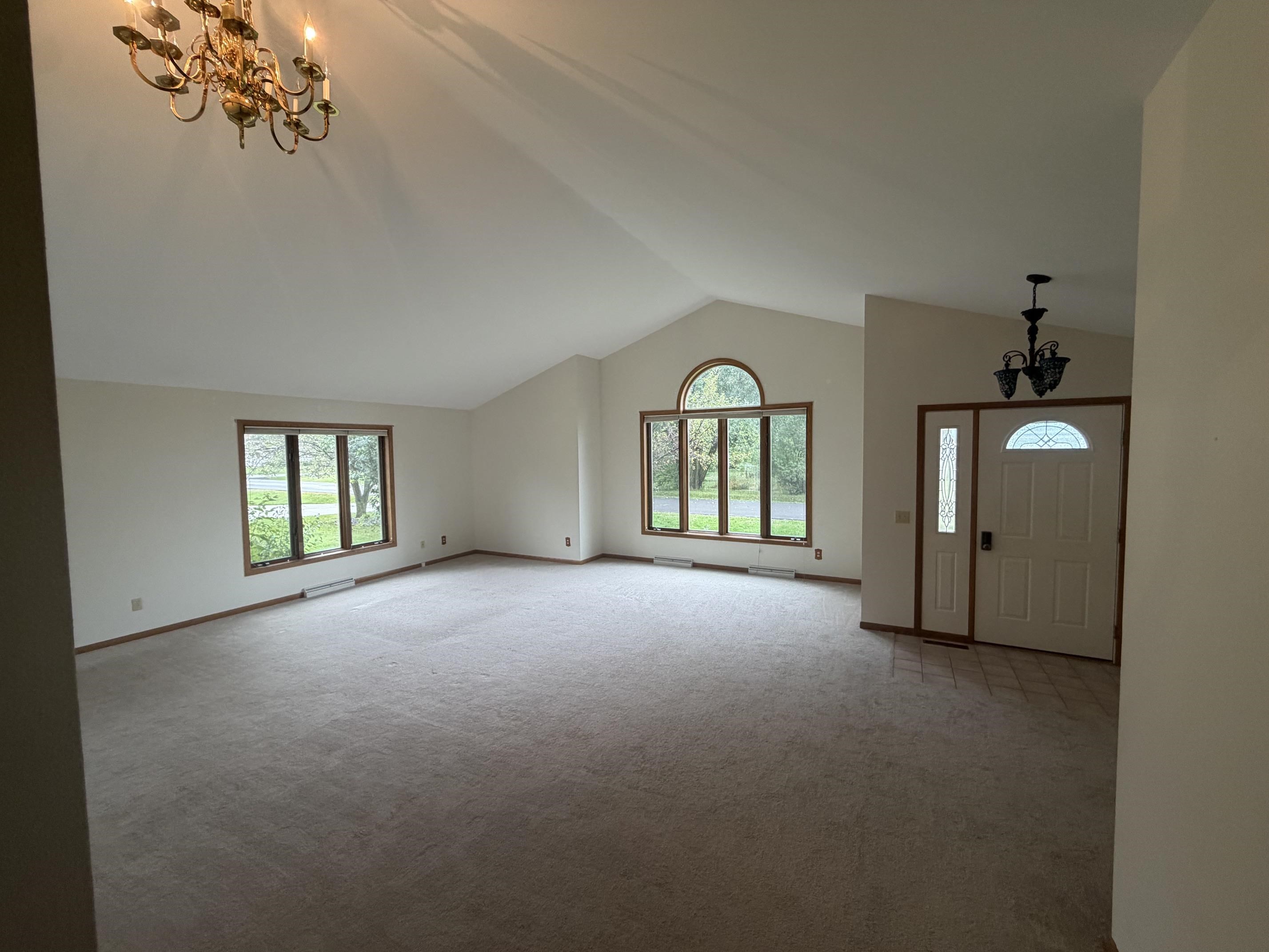 201 S LARCH AVENUE, Marshfield, Wisconsin 54449, 3 Bedrooms Bedrooms, ,2 BathroomsBathrooms,Residential,For Sale,201 S LARCH AVENUE,22604556