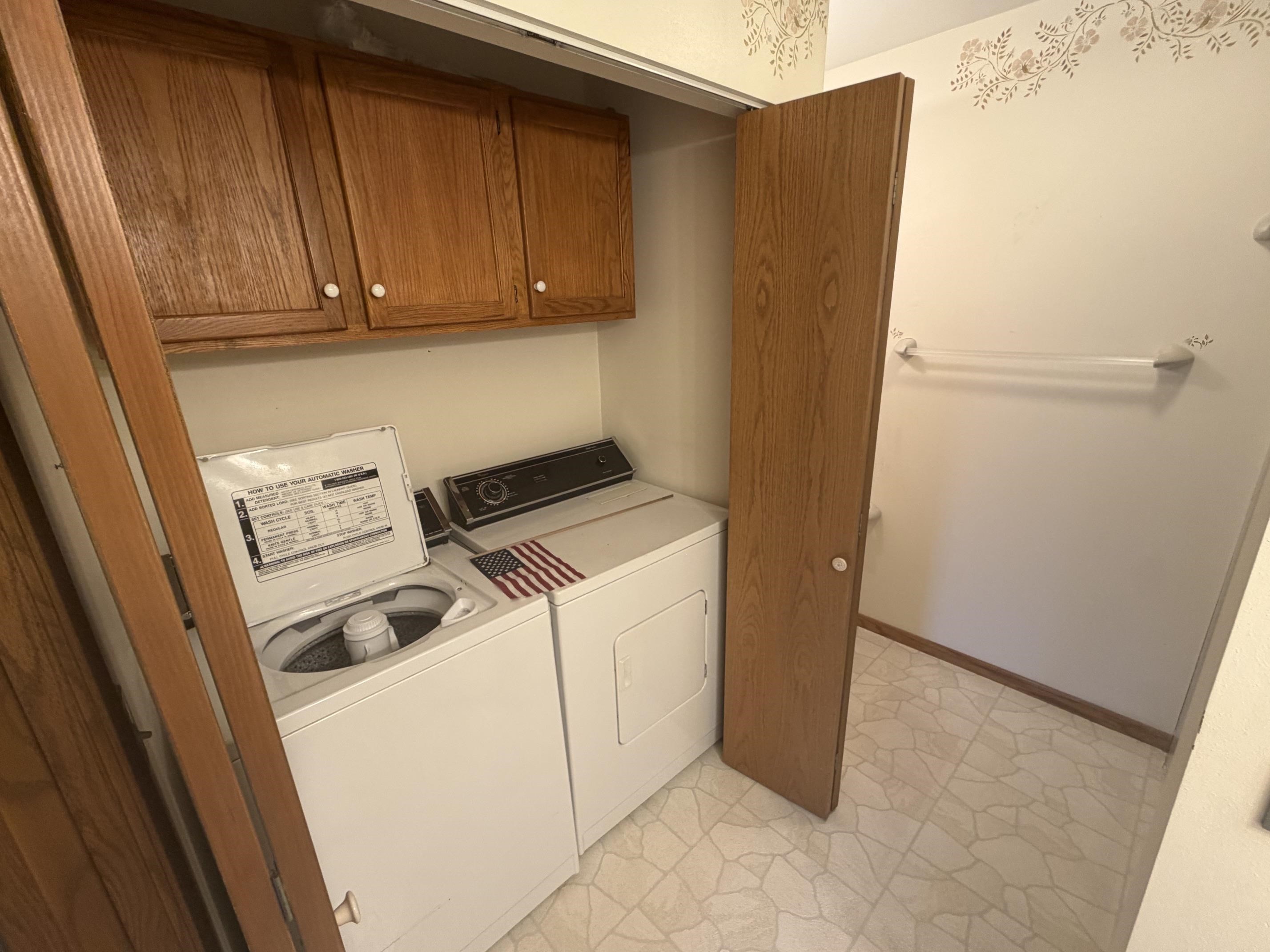 201 S LARCH AVENUE, Marshfield, Wisconsin 54449, 3 Bedrooms Bedrooms, ,2 BathroomsBathrooms,Residential,For Sale,201 S LARCH AVENUE,22604556