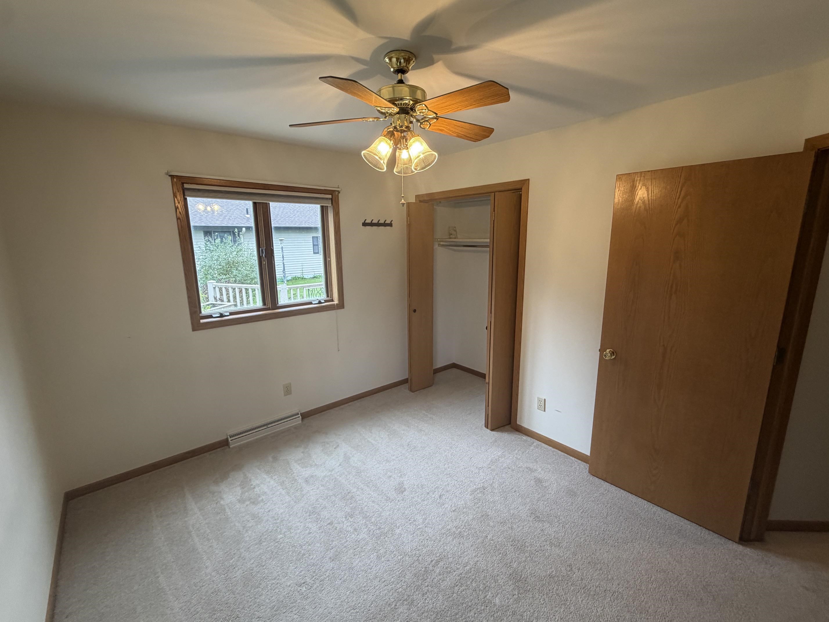 201 S LARCH AVENUE, Marshfield, Wisconsin 54449, 3 Bedrooms Bedrooms, ,2 BathroomsBathrooms,Residential,For Sale,201 S LARCH AVENUE,22604556