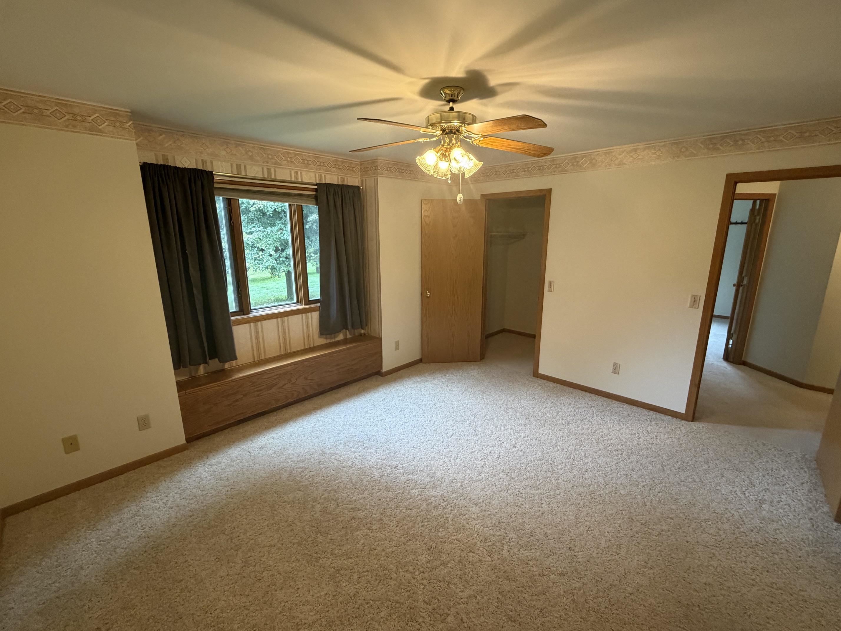 201 S LARCH AVENUE, Marshfield, Wisconsin 54449, 3 Bedrooms Bedrooms, ,2 BathroomsBathrooms,Residential,For Sale,201 S LARCH AVENUE,22604556