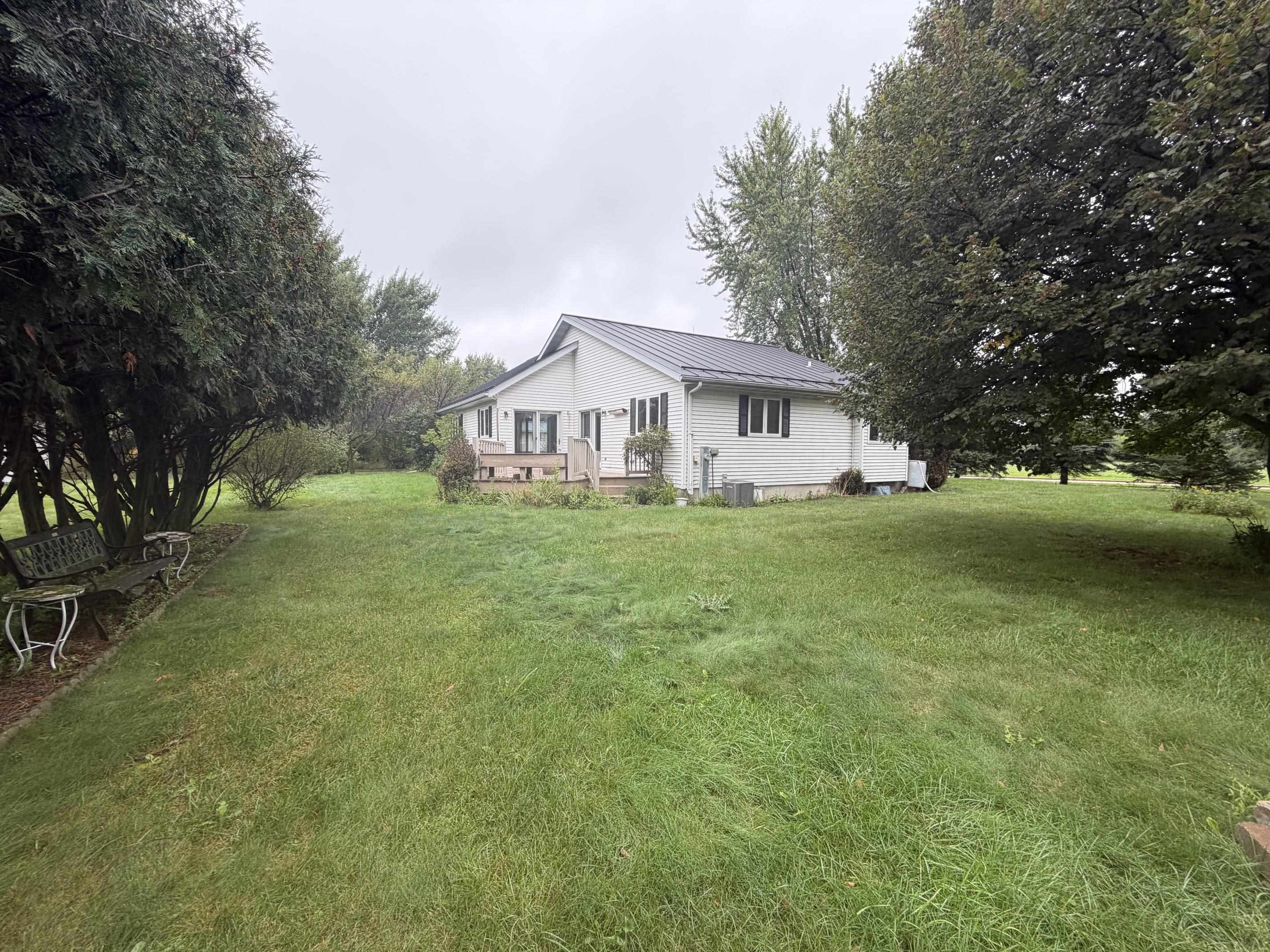 201 S LARCH AVENUE, Marshfield, Wisconsin 54449, 3 Bedrooms Bedrooms, ,2 BathroomsBathrooms,Residential,For Sale,201 S LARCH AVENUE,22604556