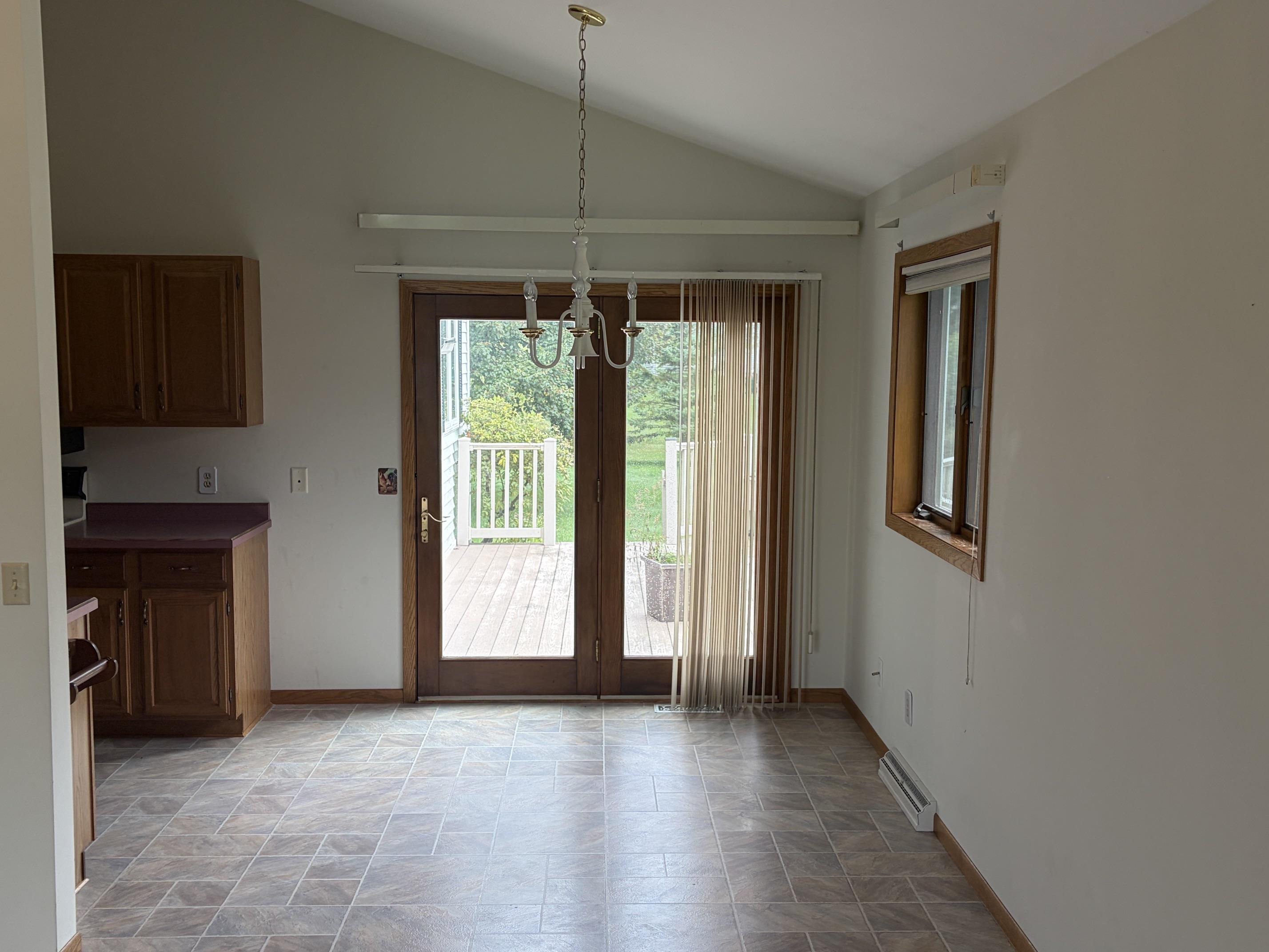 201 S LARCH AVENUE, Marshfield, Wisconsin 54449, 3 Bedrooms Bedrooms, ,2 BathroomsBathrooms,Residential,For Sale,201 S LARCH AVENUE,22604556