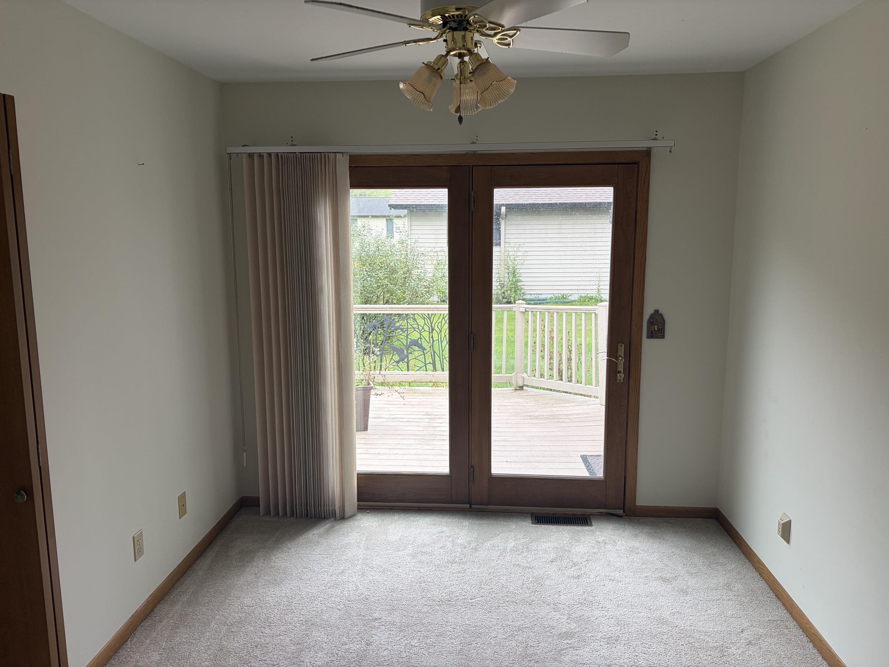 201 S LARCH AVENUE, Marshfield, Wisconsin 54449, 3 Bedrooms Bedrooms, ,2 BathroomsBathrooms,Residential,For Sale,201 S LARCH AVENUE,22604556