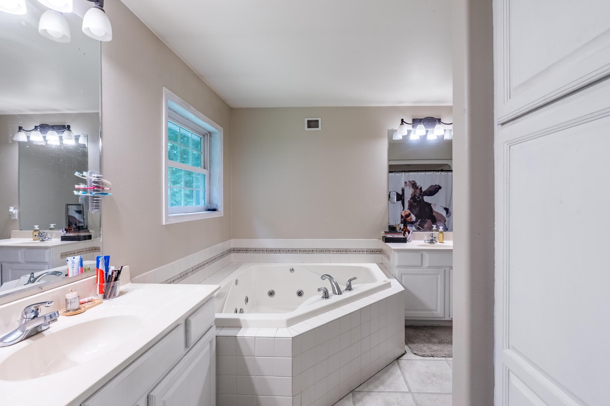 157611 MCINTOSH STREET, Wausau, Wisconsin 54403, 6 Bedrooms Bedrooms, ,4 BathroomsBathrooms,Residential,For Sale,157611 MCINTOSH STREET,22604557