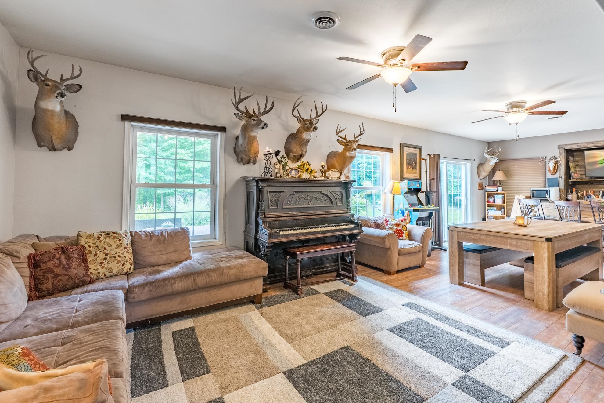 157611 MCINTOSH STREET, Wausau, Wisconsin 54403, 6 Bedrooms Bedrooms, ,4 BathroomsBathrooms,Residential,For Sale,157611 MCINTOSH STREET,22604557