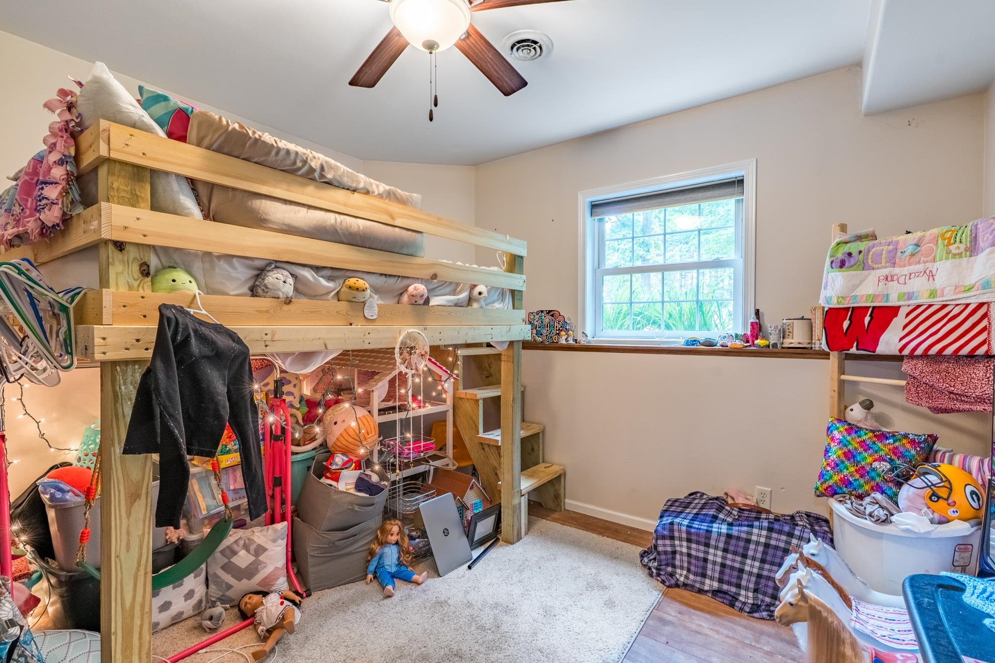 157611 MCINTOSH STREET, Wausau, Wisconsin 54403, 6 Bedrooms Bedrooms, ,4 BathroomsBathrooms,Residential,For Sale,157611 MCINTOSH STREET,22604557