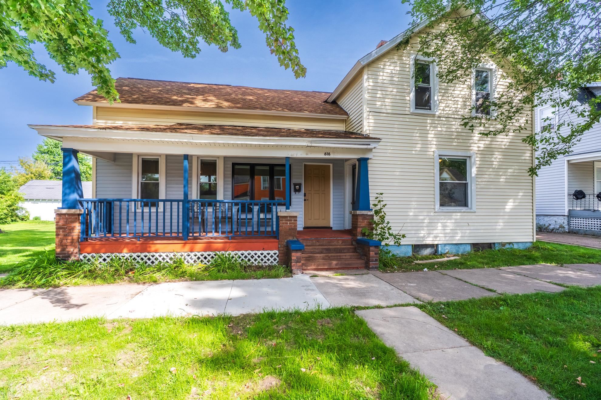 616 CHICAGO AVENUE, Wausau, Wisconsin 54403, 2 Bedrooms Bedrooms, ,2 BathroomsBathrooms,Multi-family,For Sale,616 CHICAGO AVENUE,22604559
