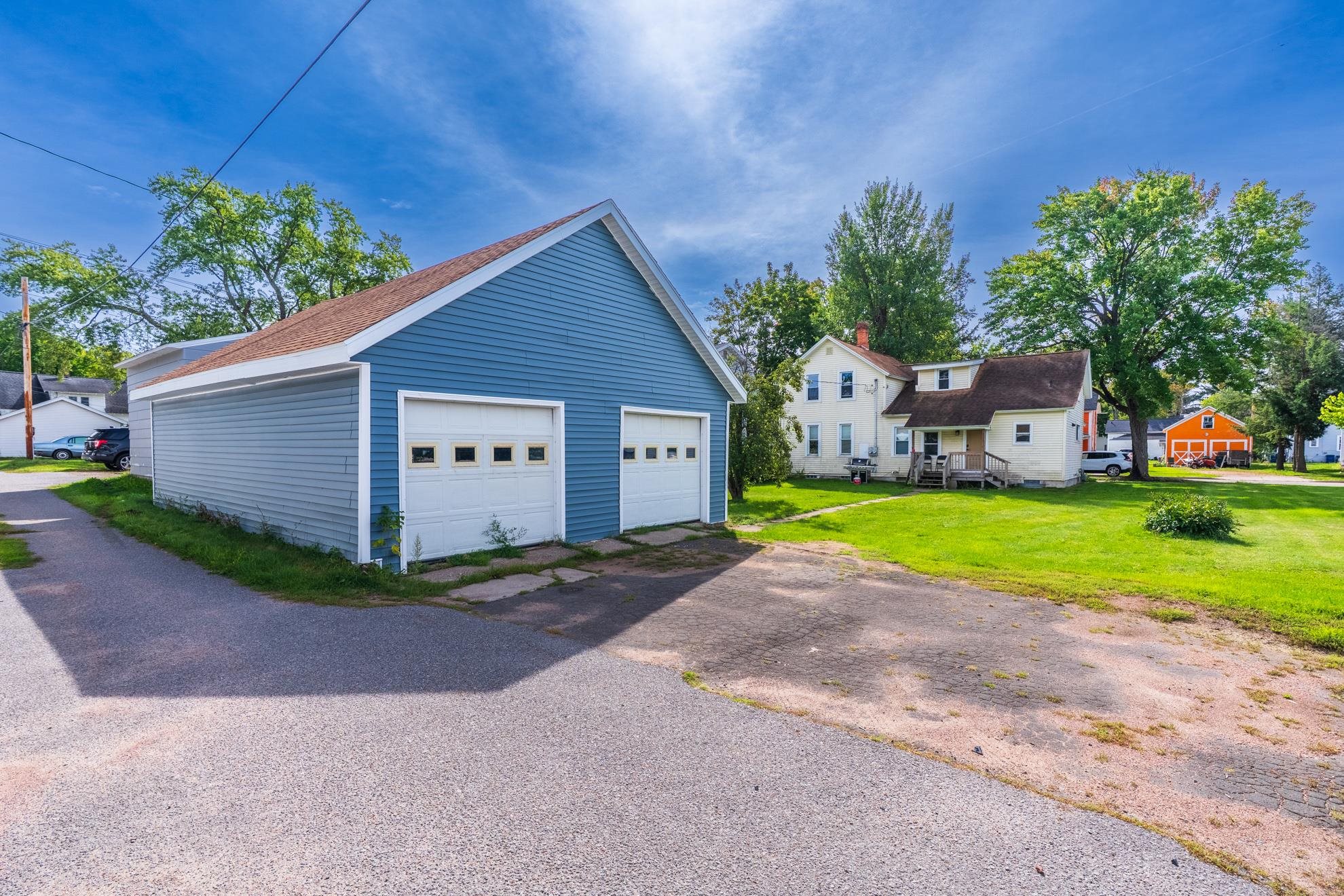 616 CHICAGO AVENUE, Wausau, Wisconsin 54403, 2 Bedrooms Bedrooms, ,2 BathroomsBathrooms,Multi-family,For Sale,616 CHICAGO AVENUE,22604559