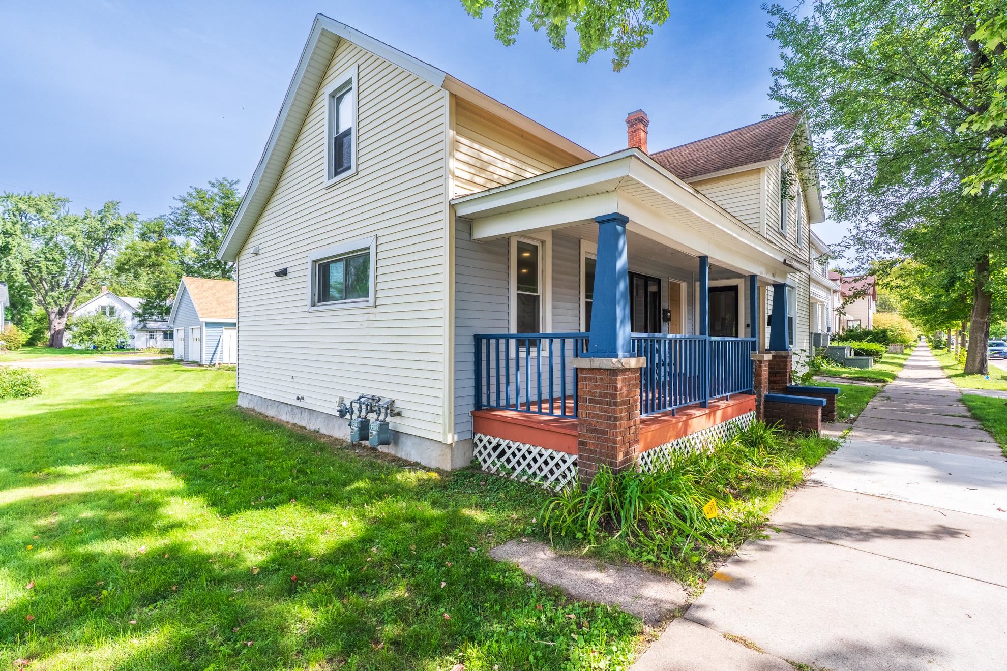 616 CHICAGO AVENUE, Wausau, Wisconsin 54403, 2 Bedrooms Bedrooms, ,2 BathroomsBathrooms,Multi-family,For Sale,616 CHICAGO AVENUE,22604559