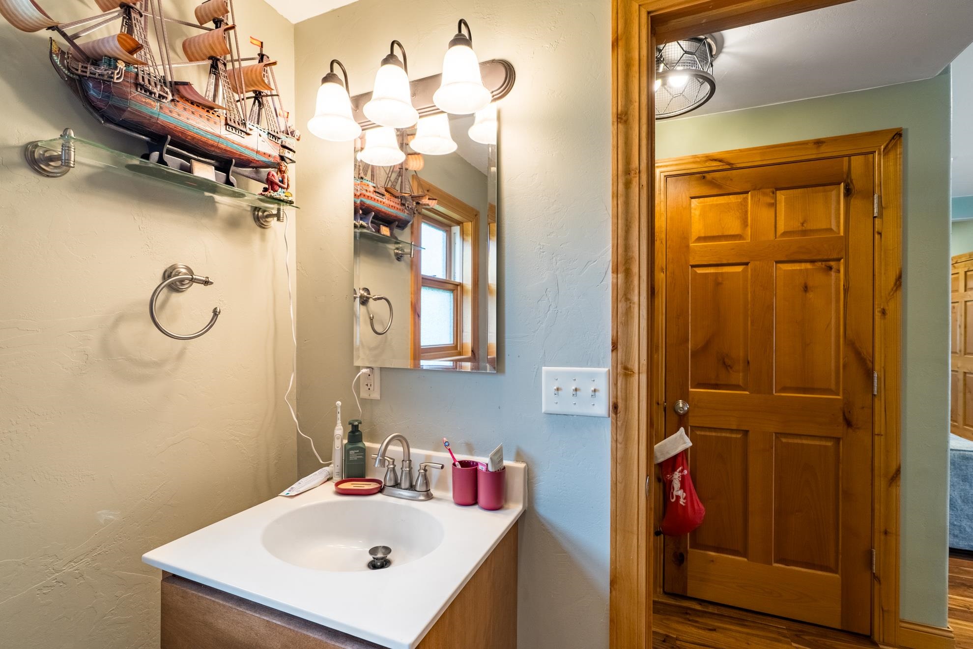 616 CHICAGO AVENUE, Wausau, Wisconsin 54403, 2 Bedrooms Bedrooms, ,2 BathroomsBathrooms,Multi-family,For Sale,616 CHICAGO AVENUE,22604559