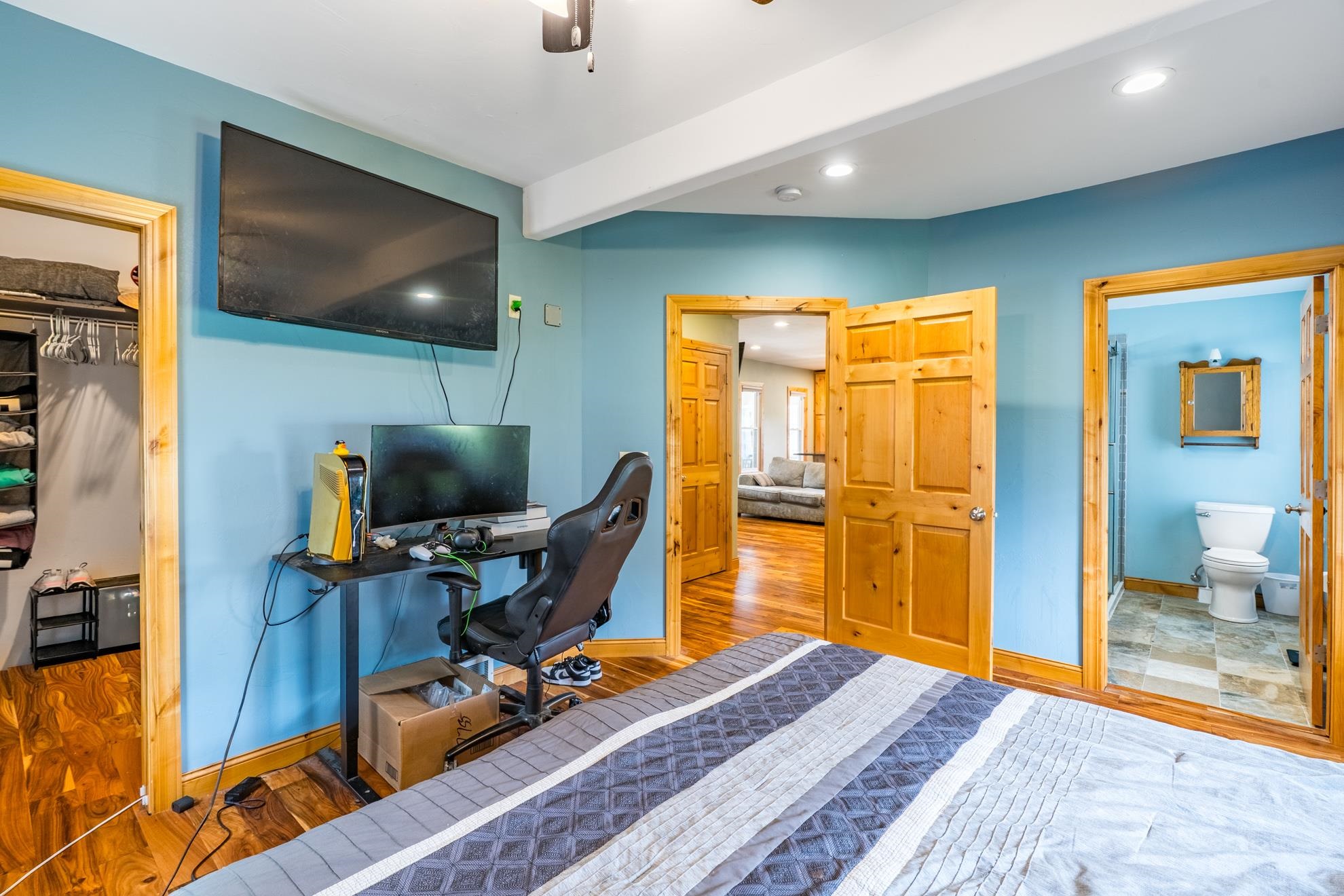 616 CHICAGO AVENUE, Wausau, Wisconsin 54403, 2 Bedrooms Bedrooms, ,2 BathroomsBathrooms,Multi-family,For Sale,616 CHICAGO AVENUE,22604559