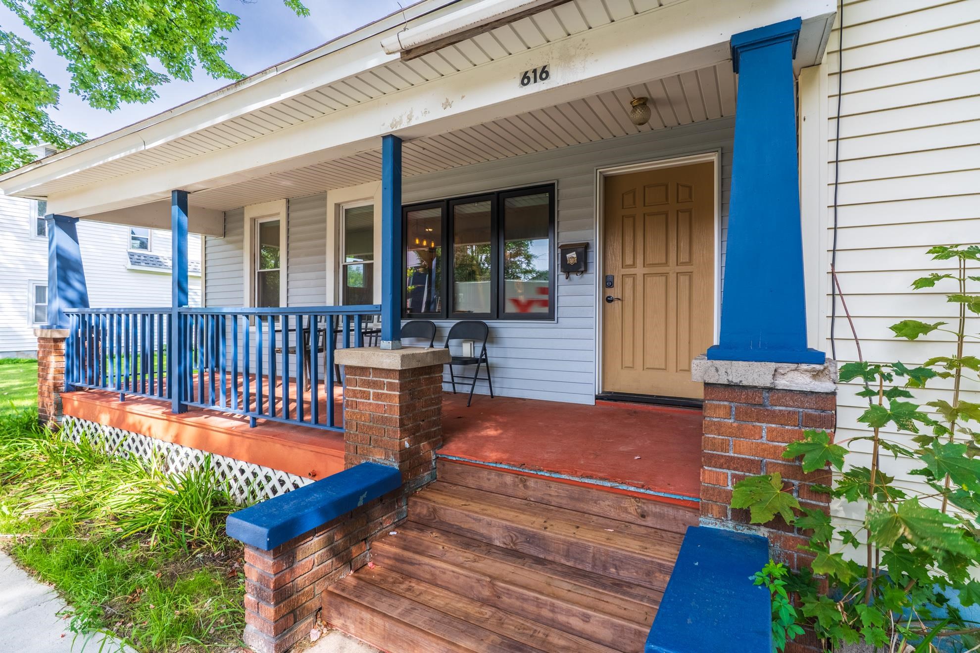616 CHICAGO AVENUE, Wausau, Wisconsin 54403, 2 Bedrooms Bedrooms, ,2 BathroomsBathrooms,Multi-family,For Sale,616 CHICAGO AVENUE,22604559