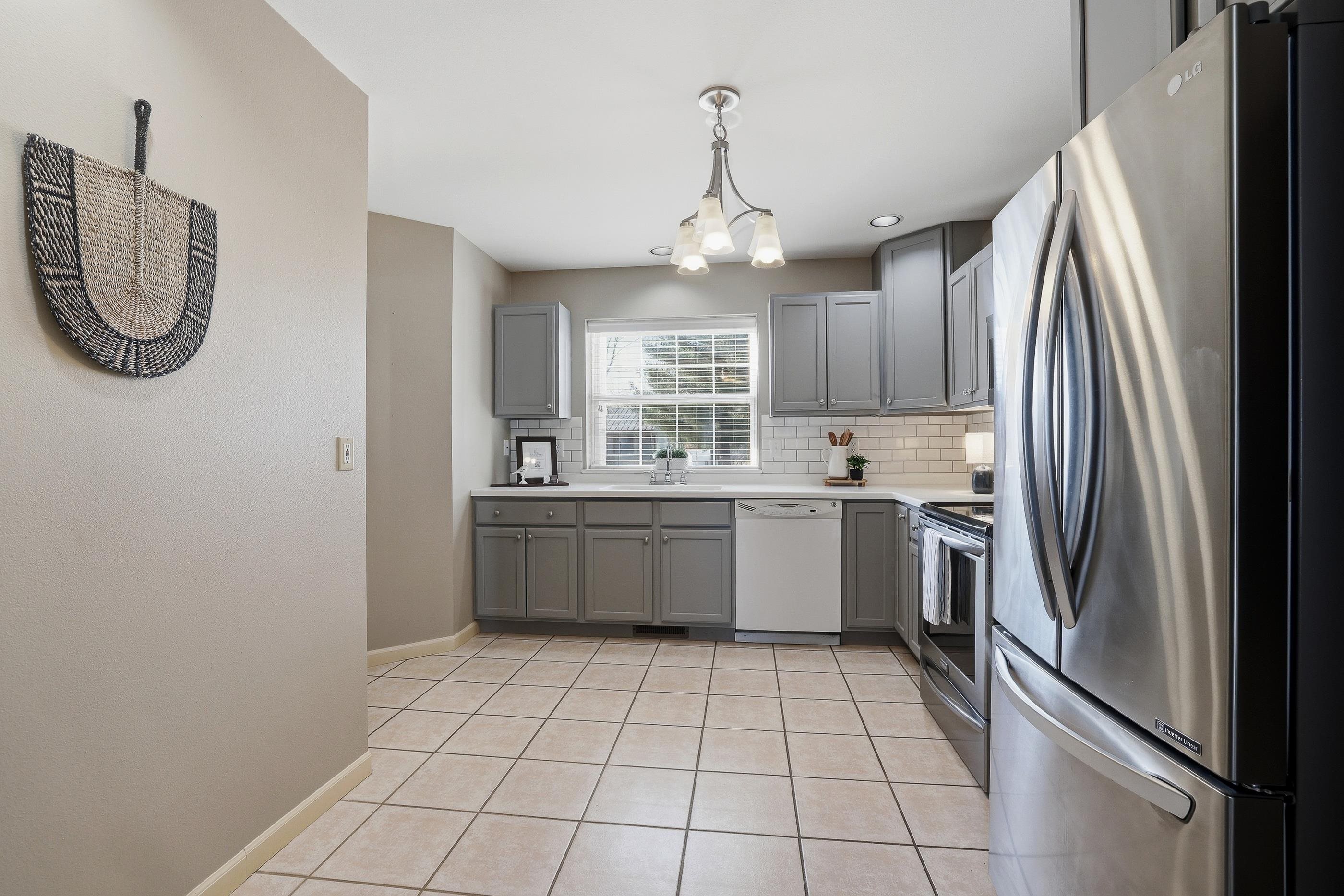2619 SUNSET BOULEVARD, Stevens Point, Wisconsin 54481, 2 Bedrooms Bedrooms, ,2 BathroomsBathrooms,Residential,For Sale,2619 SUNSET BOULEVARD,22604562