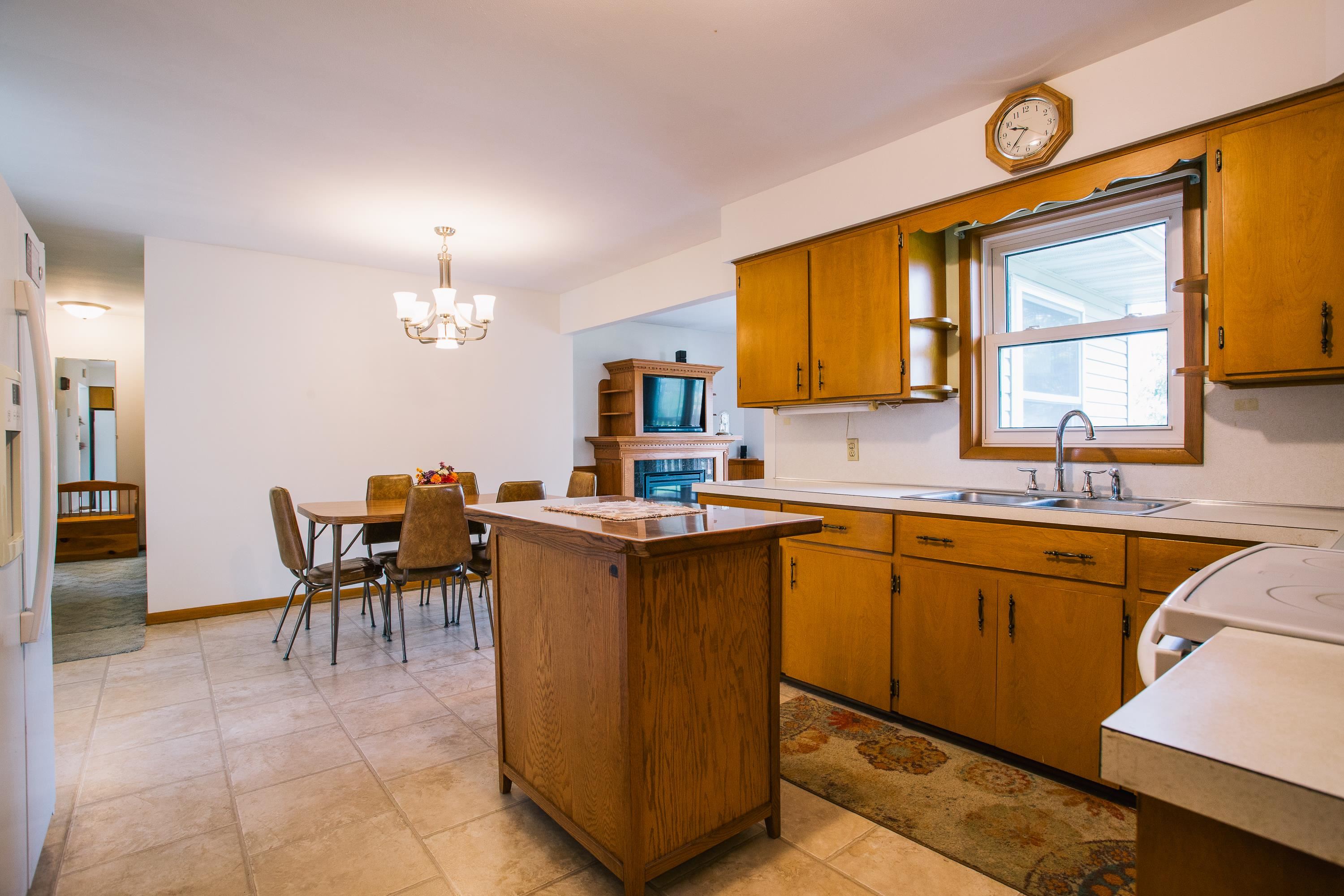 301 N THOMAS STREET, Loyal, Wisconsin 54446, 3 Bedrooms Bedrooms, ,1 BathroomBathrooms,Residential,For Sale,301 N THOMAS STREET,22604565