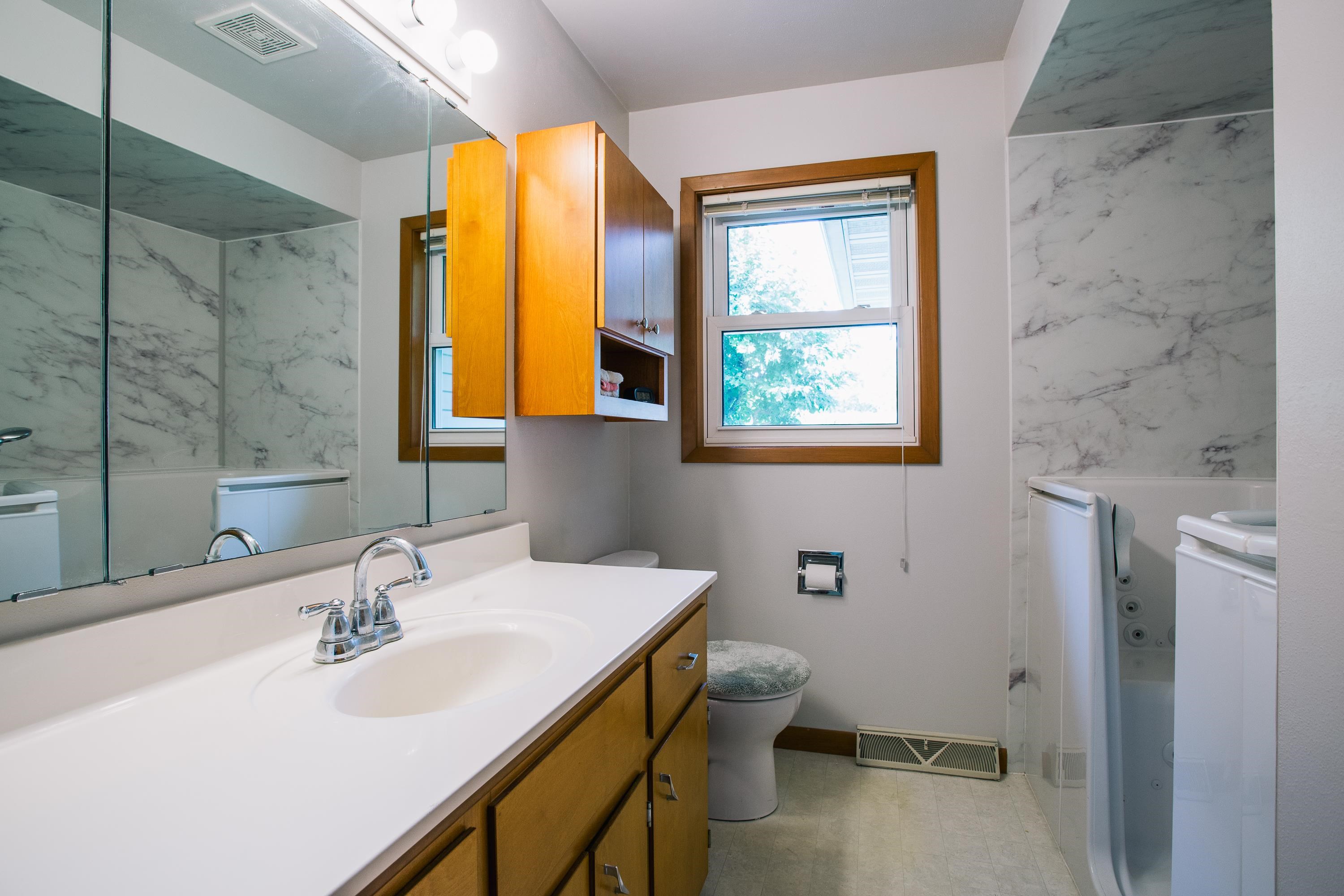 301 N THOMAS STREET, Loyal, Wisconsin 54446, 3 Bedrooms Bedrooms, ,1 BathroomBathrooms,Residential,For Sale,301 N THOMAS STREET,22604565