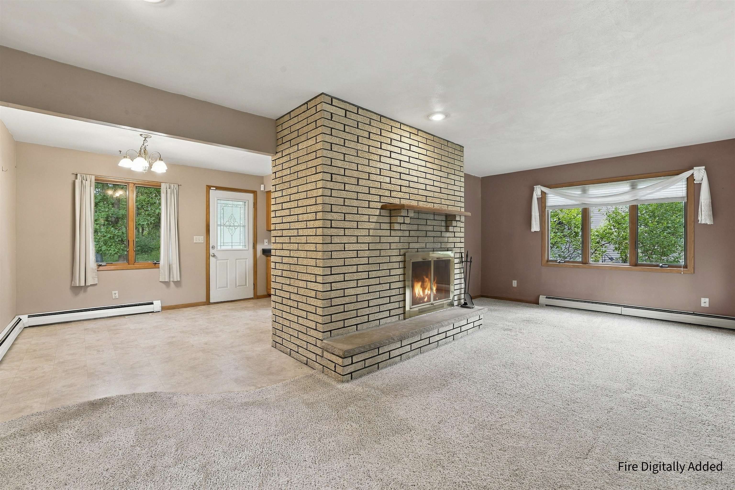 113 WALKINS COURT, Stevens Point, Wisconsin 54481, 2 Bedrooms Bedrooms, ,2 BathroomsBathrooms,Residential,For Sale,113 WALKINS COURT,22604568
