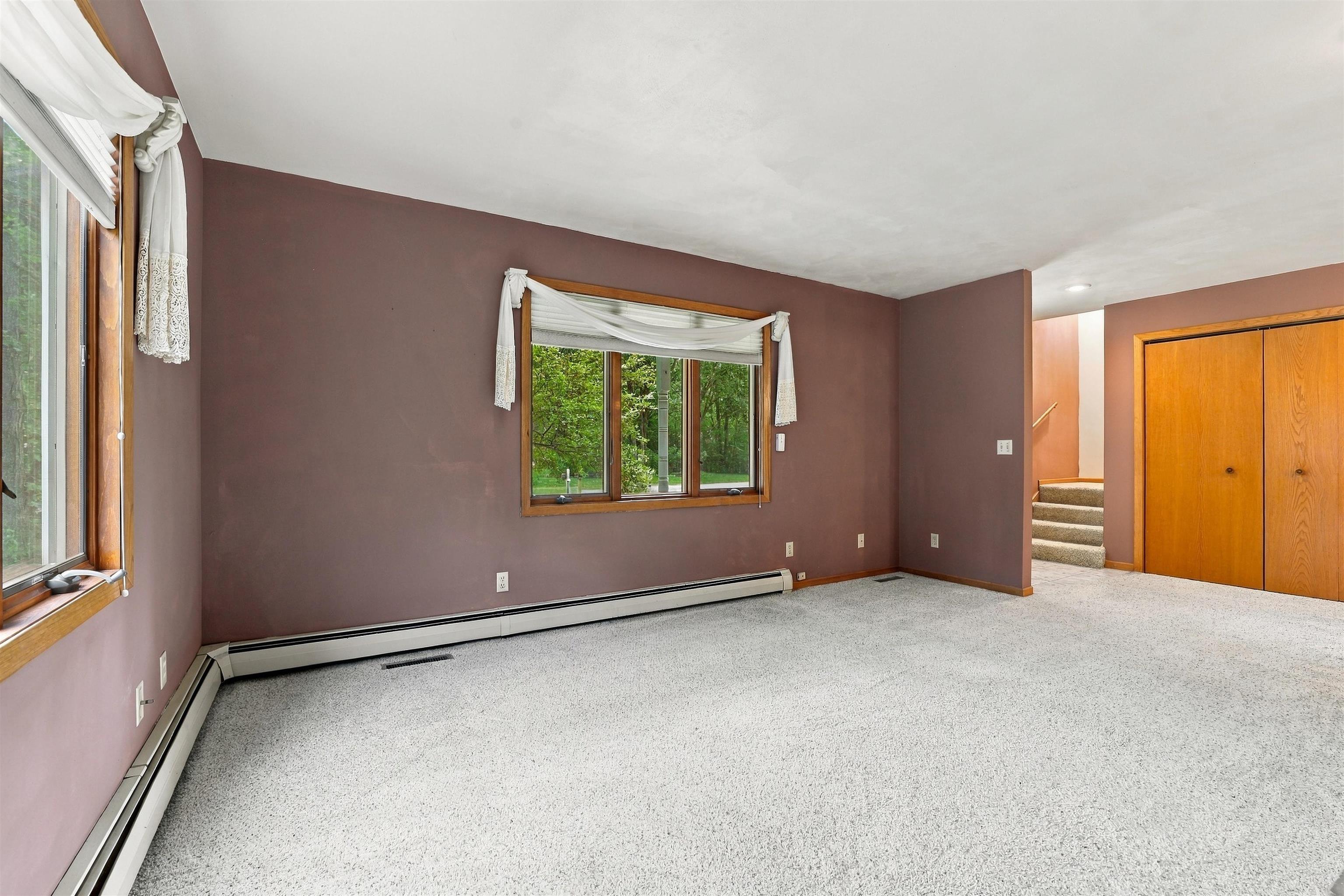 113 WALKINS COURT, Stevens Point, Wisconsin 54481, 2 Bedrooms Bedrooms, ,2 BathroomsBathrooms,Residential,For Sale,113 WALKINS COURT,22604568