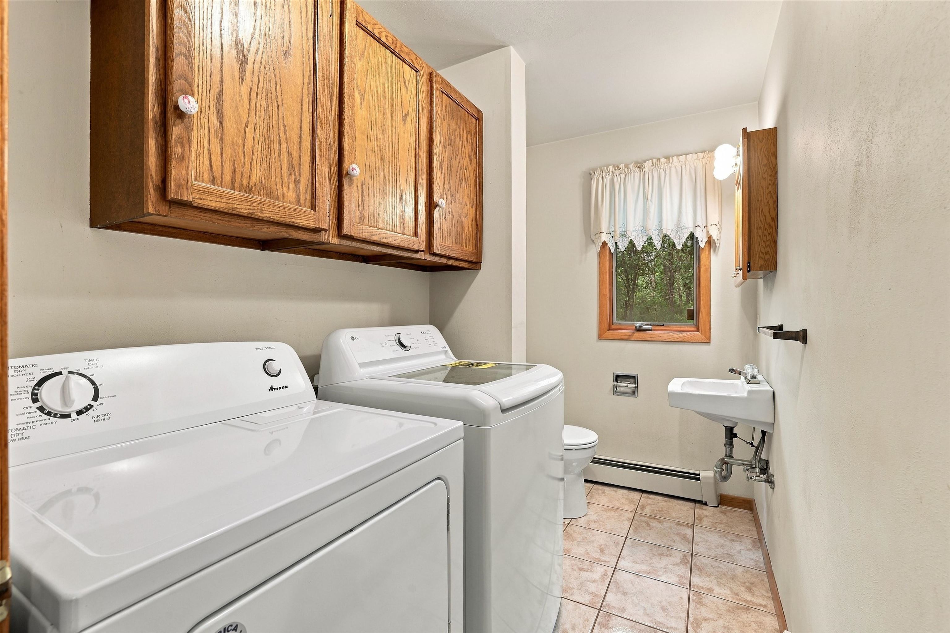 113 WALKINS COURT, Stevens Point, Wisconsin 54481, 2 Bedrooms Bedrooms, ,2 BathroomsBathrooms,Residential,For Sale,113 WALKINS COURT,22604568