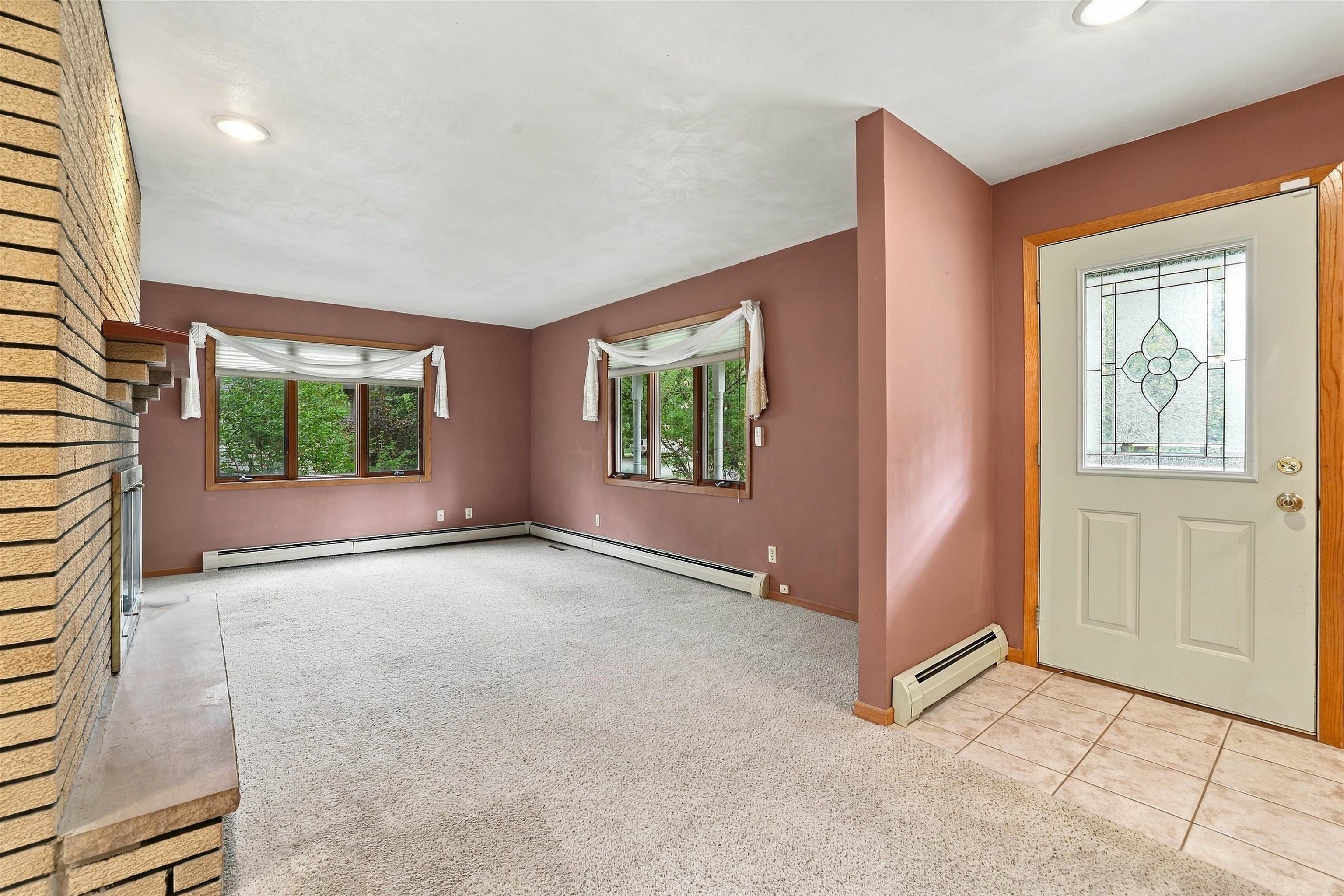 113 WALKINS COURT, Stevens Point, Wisconsin 54481, 2 Bedrooms Bedrooms, ,2 BathroomsBathrooms,Residential,For Sale,113 WALKINS COURT,22604568