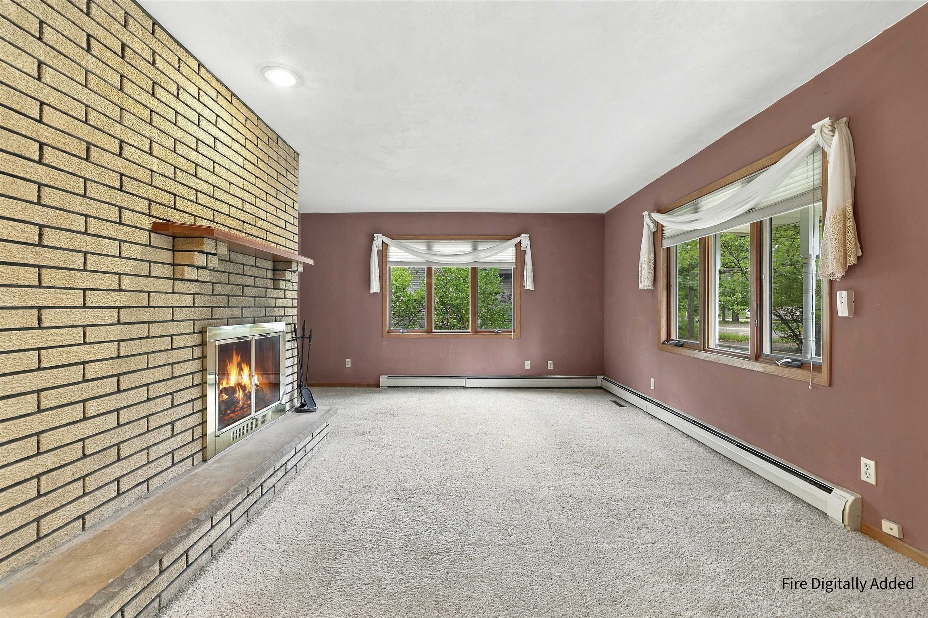 113 WALKINS COURT, Stevens Point, Wisconsin 54481, 2 Bedrooms Bedrooms, ,2 BathroomsBathrooms,Residential,For Sale,113 WALKINS COURT,22604568
