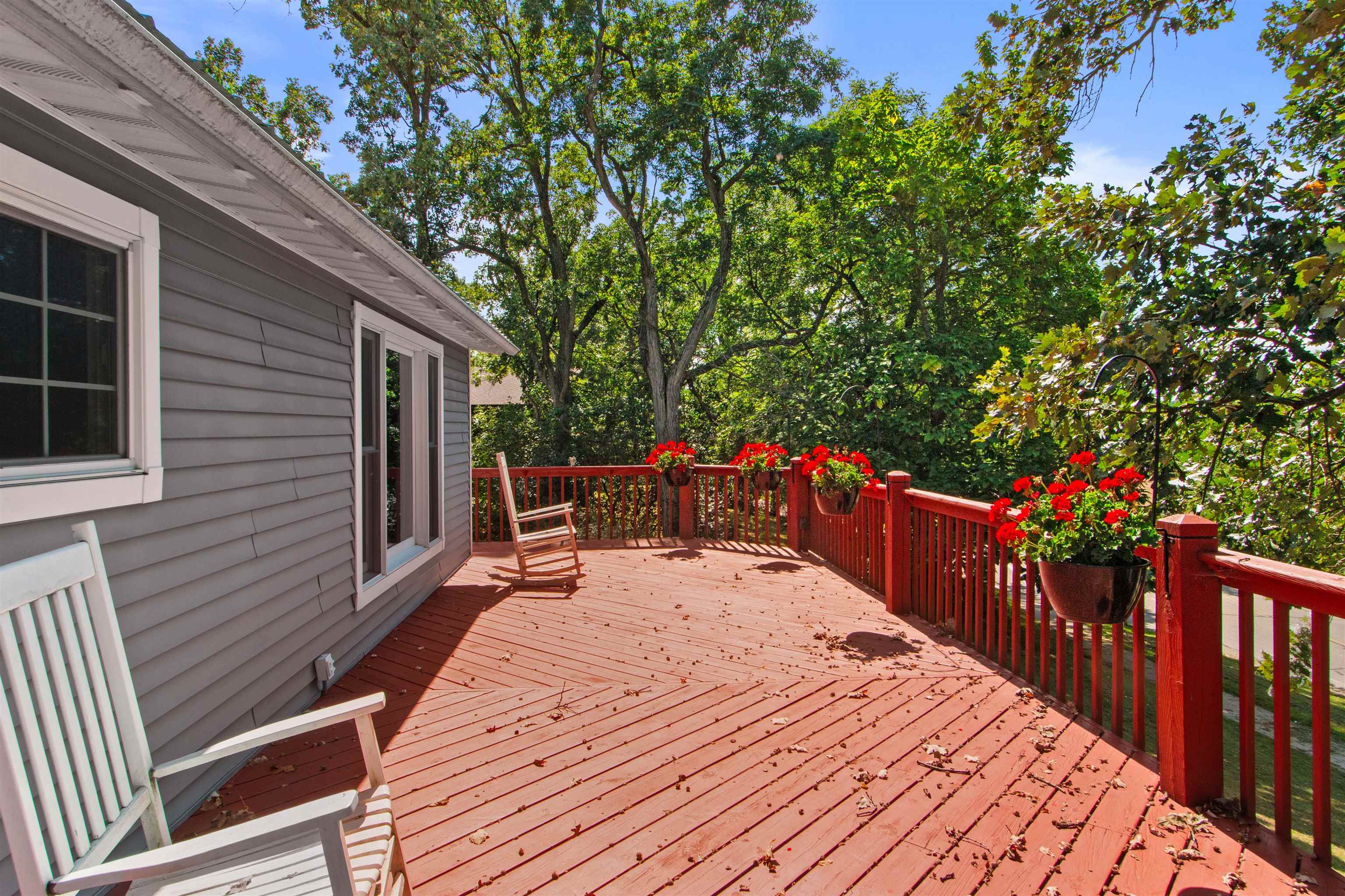 188 POND STREET, Amherst, Wisconsin 54406, 3 Bedrooms Bedrooms, ,1 BathroomBathrooms,Residential,For Sale,188 POND STREET,22604569