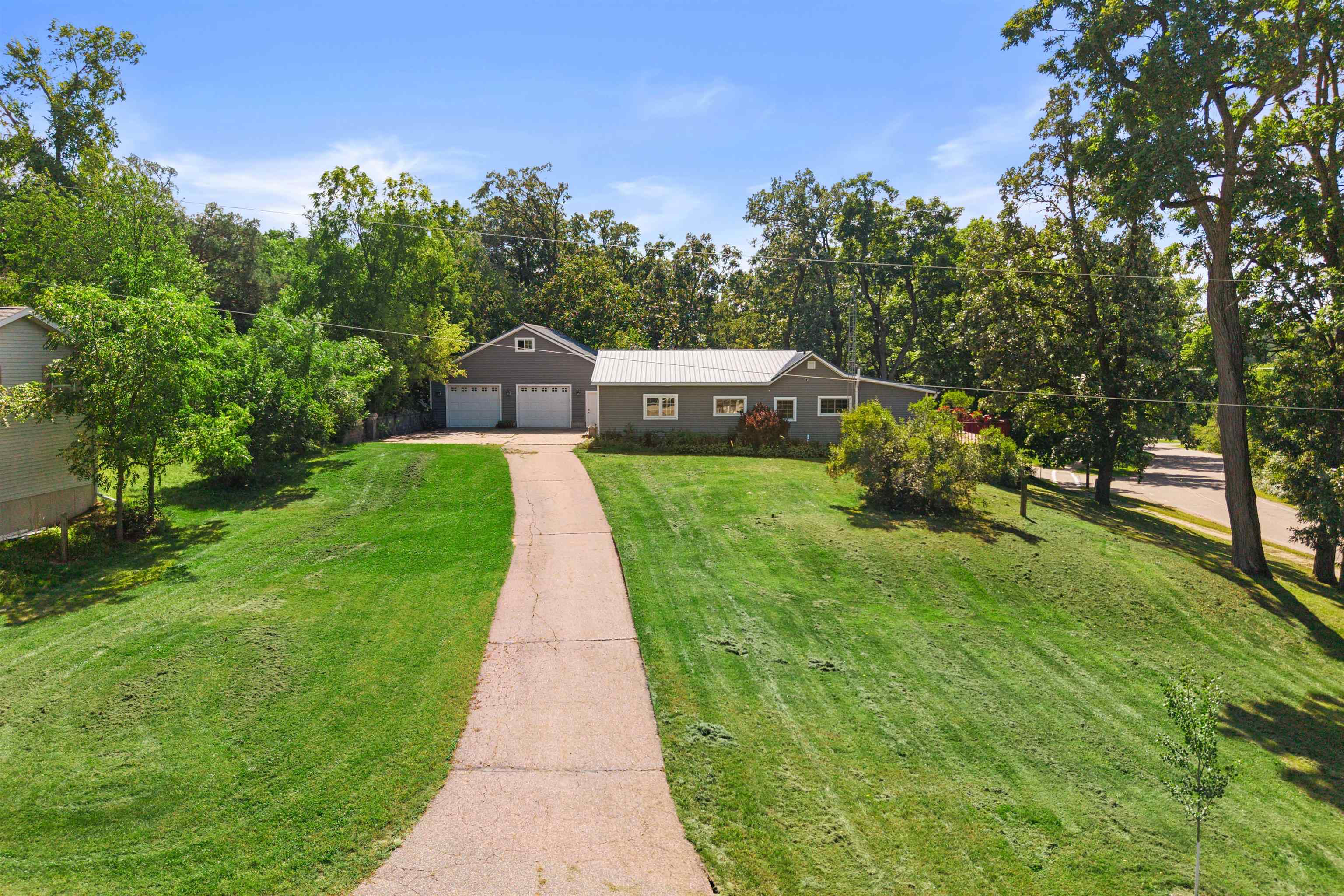 188 POND STREET, Amherst, Wisconsin 54406, 3 Bedrooms Bedrooms, ,1 BathroomBathrooms,Residential,For Sale,188 POND STREET,22604569