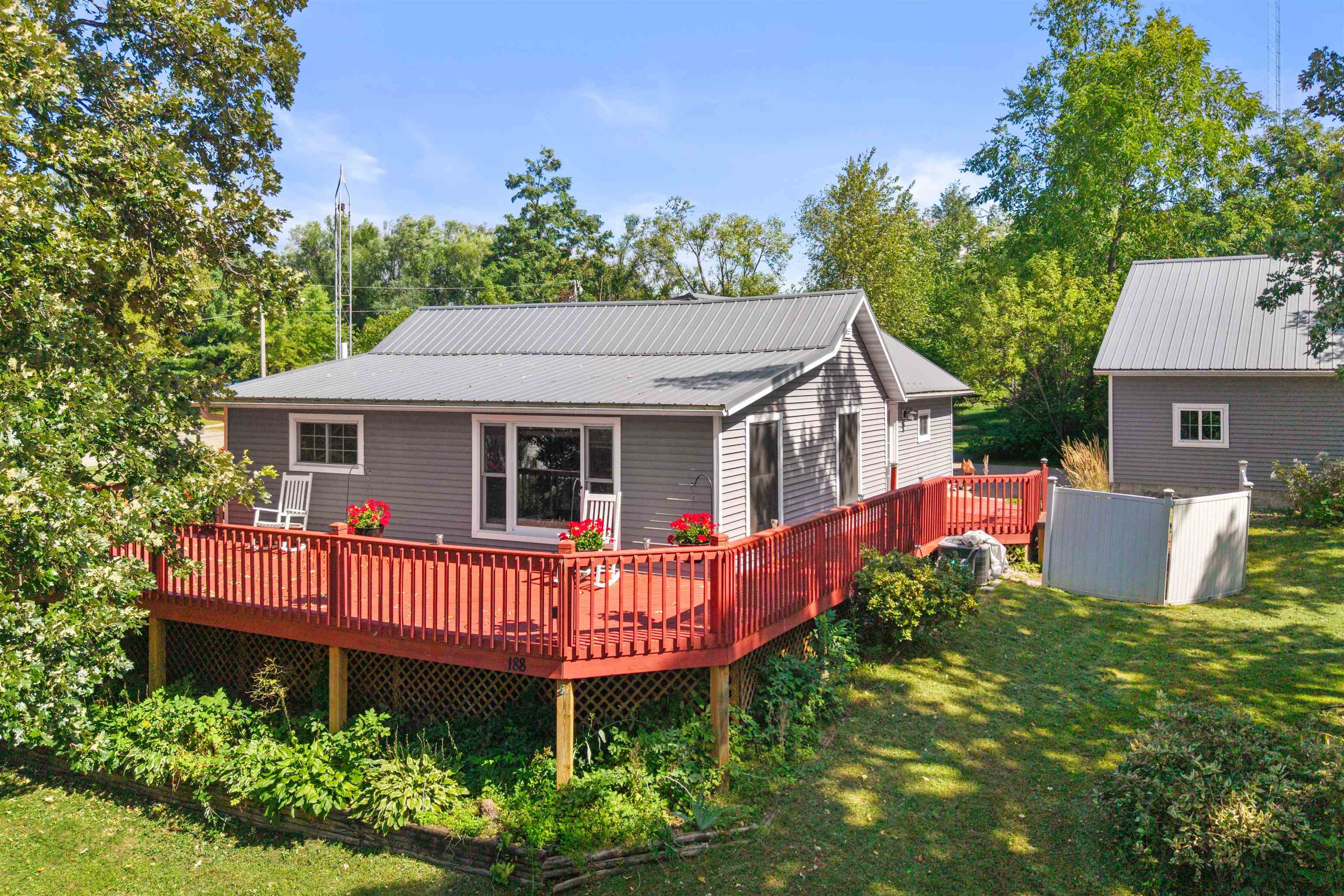 188 POND STREET, Amherst, Wisconsin 54406, 3 Bedrooms Bedrooms, ,1 BathroomBathrooms,Residential,For Sale,188 POND STREET,22604569