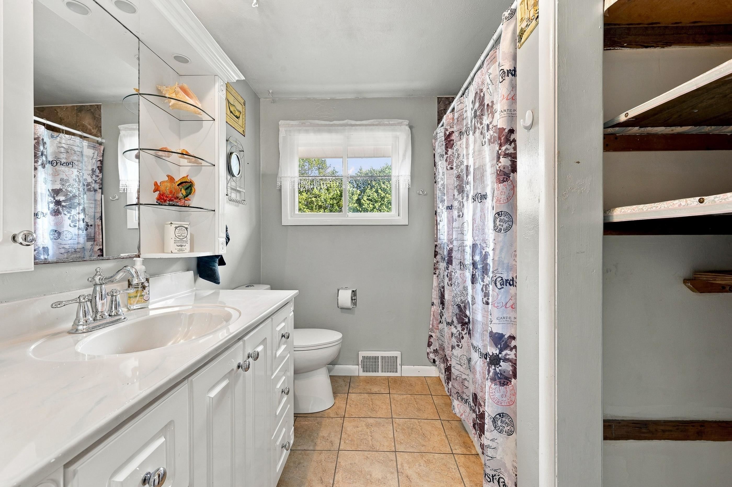 5430 ORIOLE LANE, Stevens Point, Wisconsin 54482, 5 Bedrooms Bedrooms, ,2 BathroomsBathrooms,Residential,For Sale,5430 ORIOLE LANE,22604575